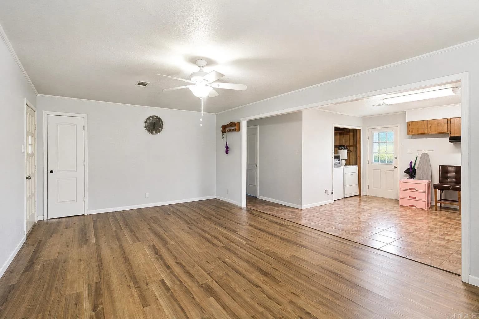 Property at 4501  Payton - Image 5