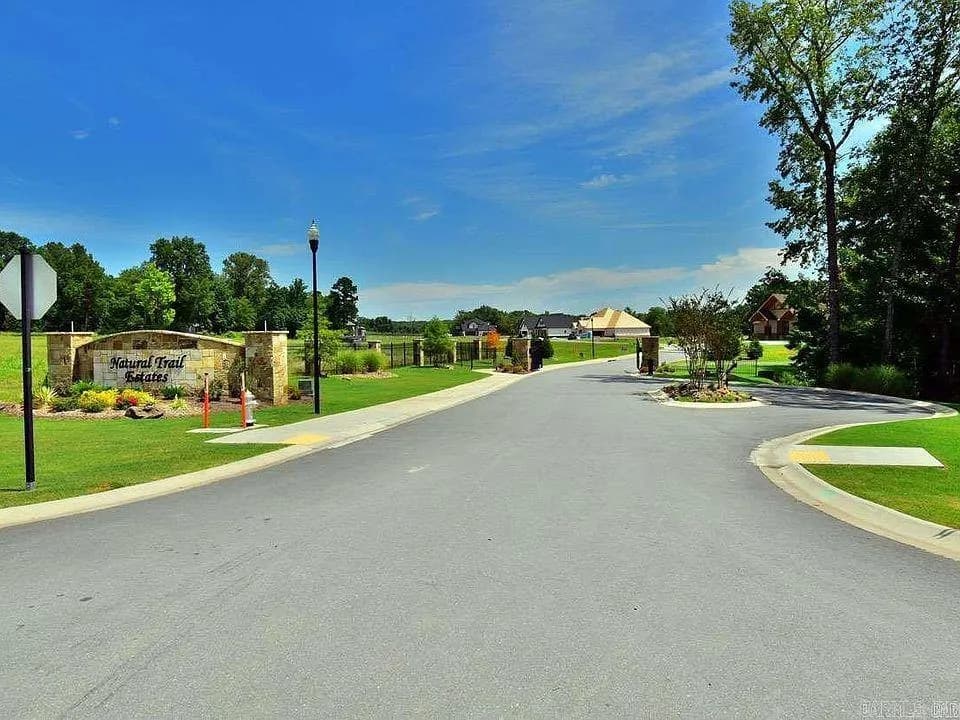 Property at 115  Timberland - Image 1