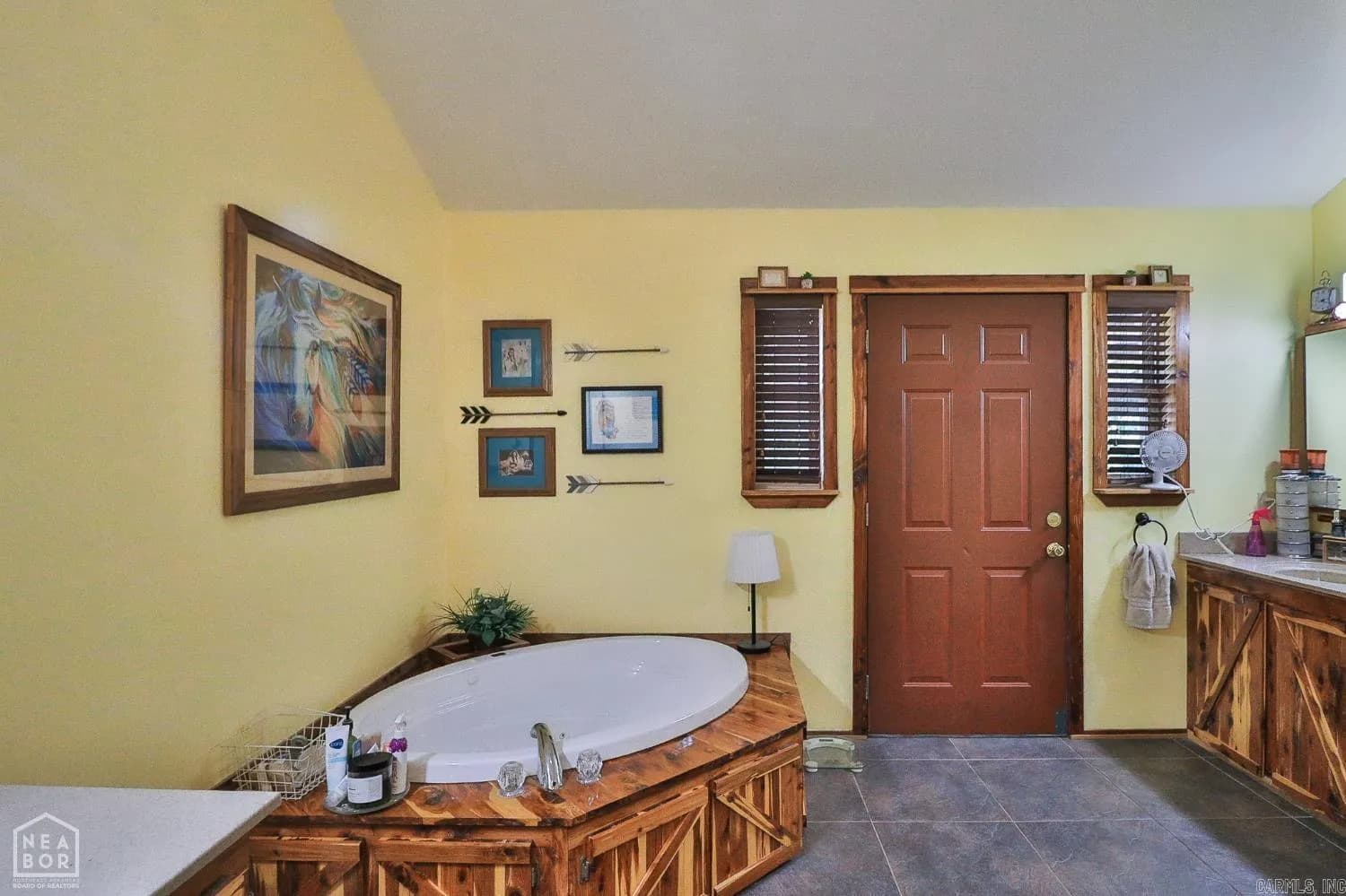 Property at 5275  Pangburn - Image 37