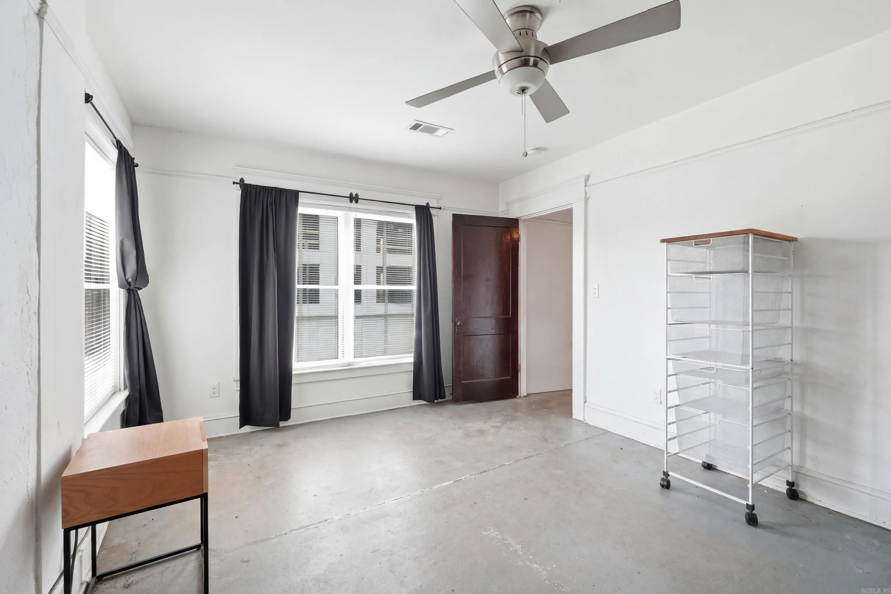 Property at 123 S Schiller - Image 27