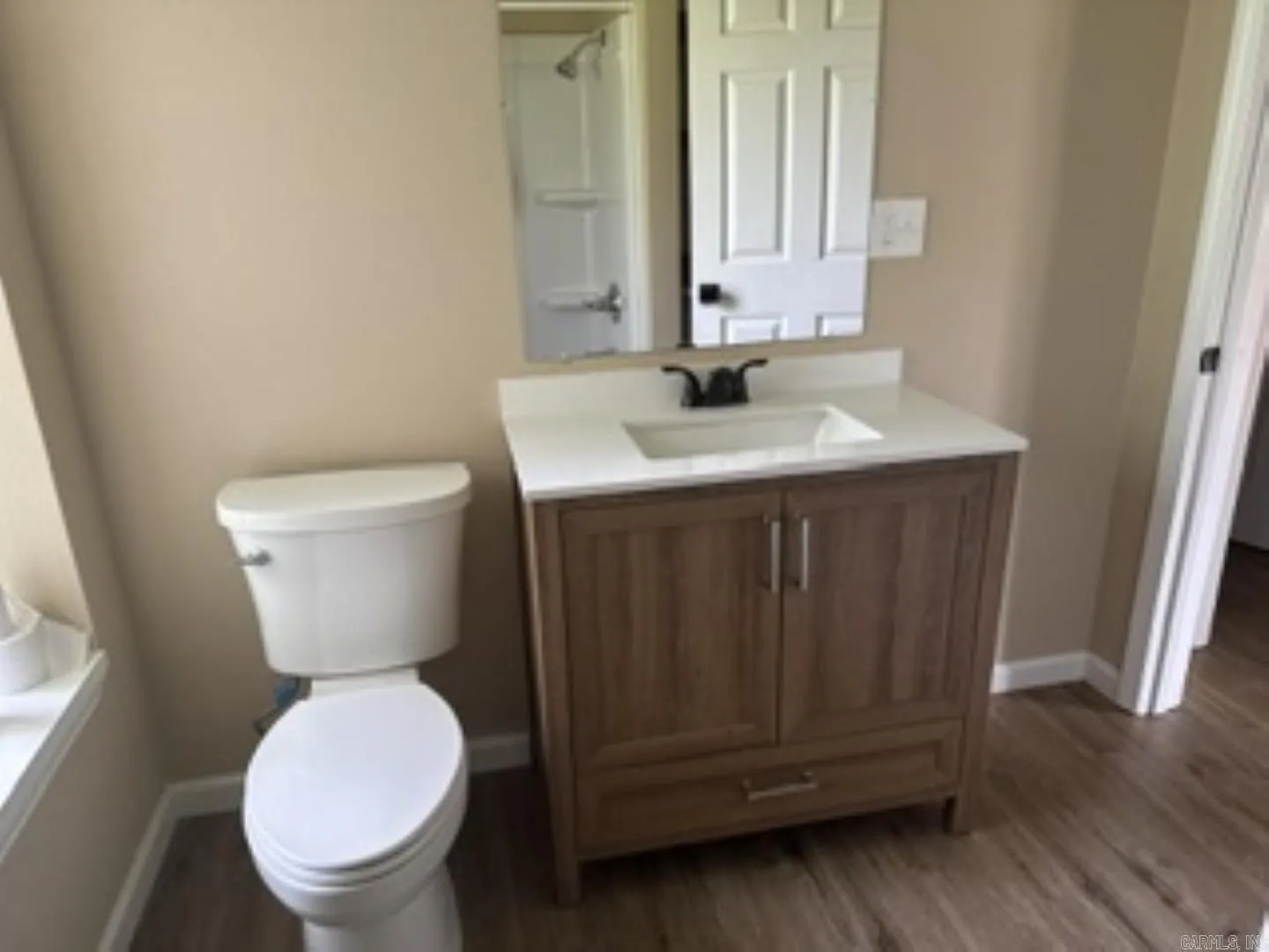 Property at 332 E Busbee st - Image 8