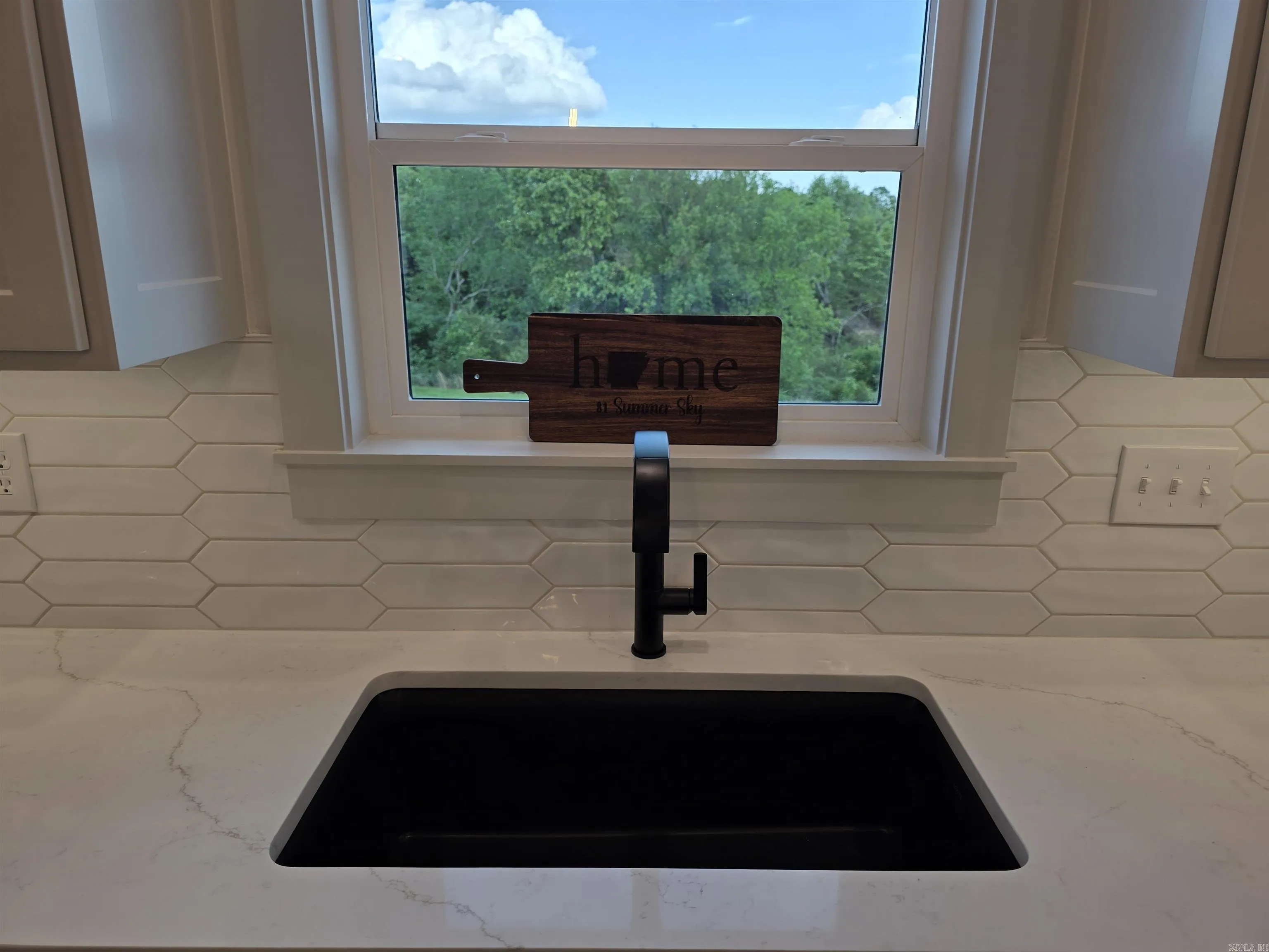 Property at 81  Summer sky - Image 13