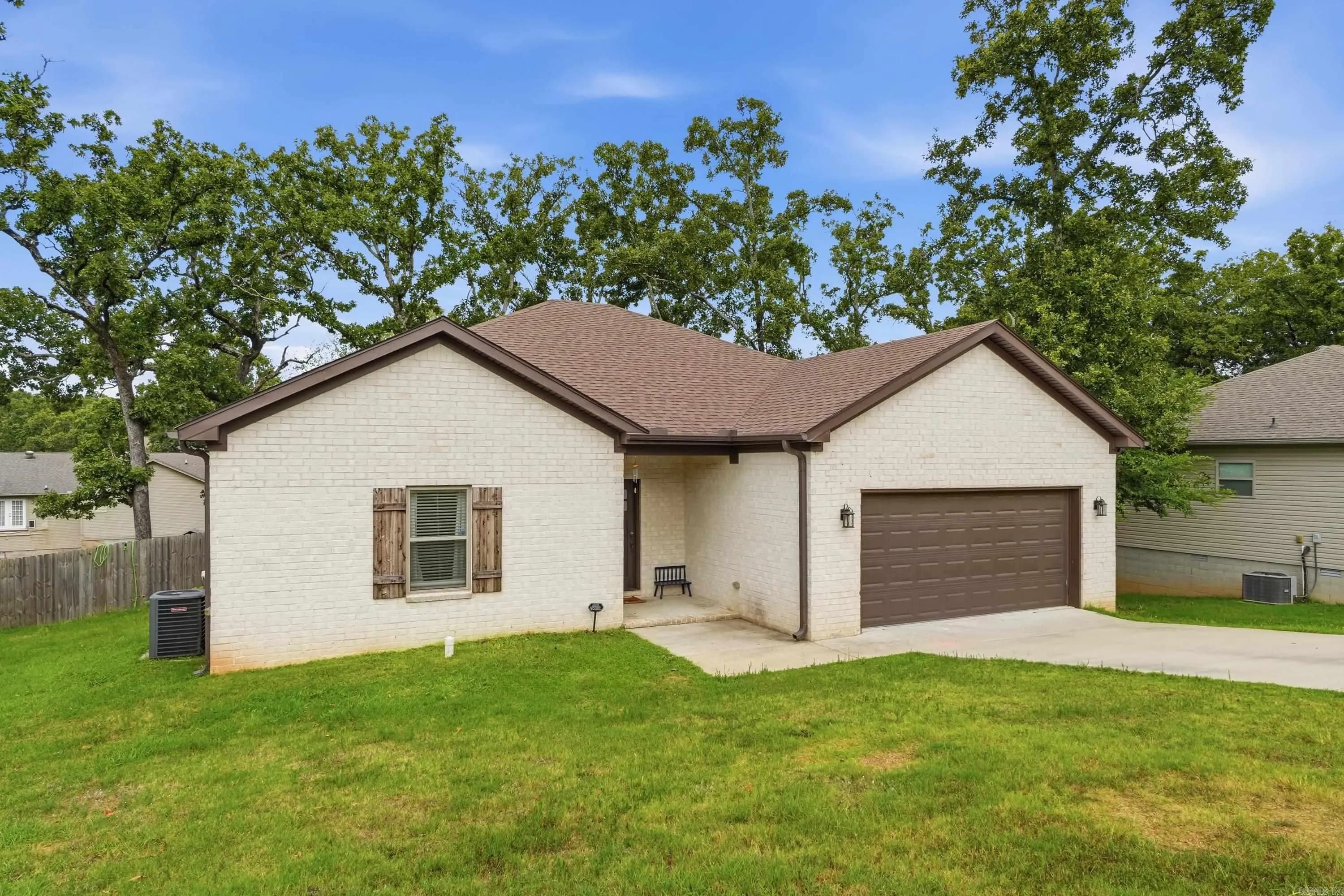 Property at 3005  Miracle heights - Image 4