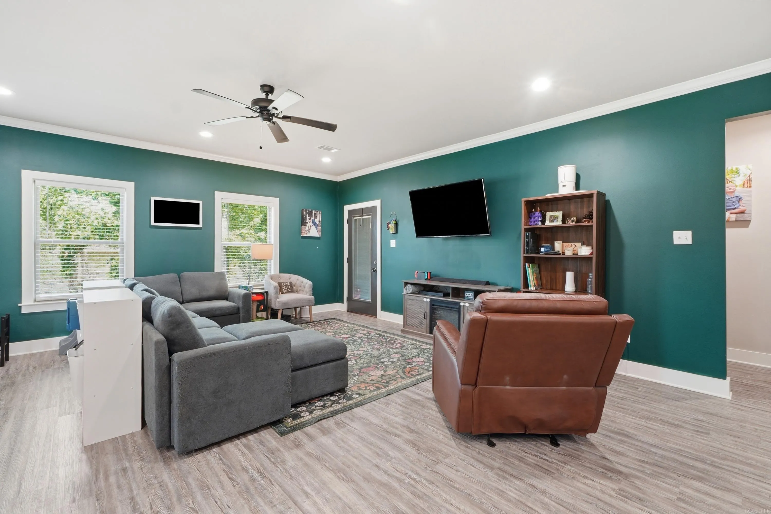 Property at 3005  Miracle heights - Image 8