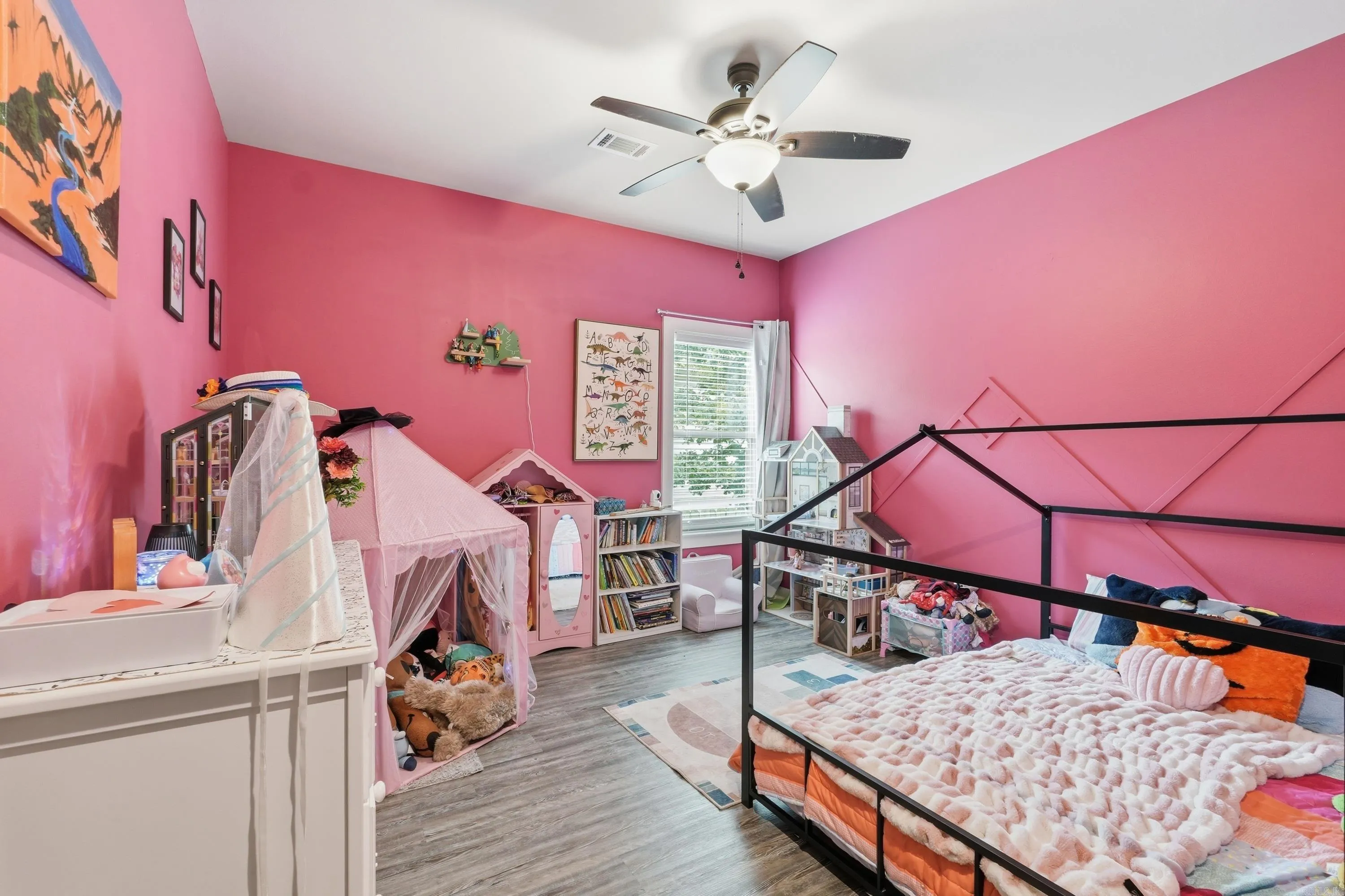 Property at 3005  Miracle heights - Image 25