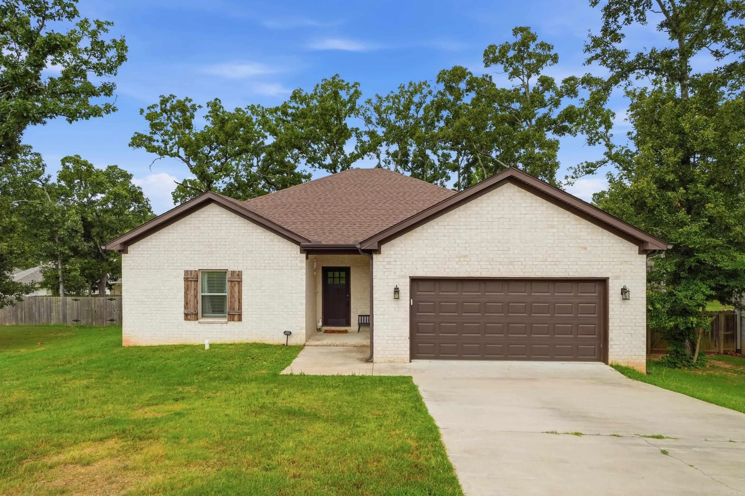 Property at 3005  Miracle heights - Image 1