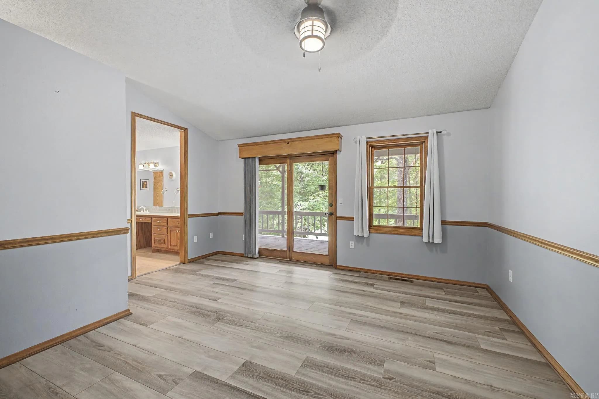 Property at 23  Delgado - Image 20