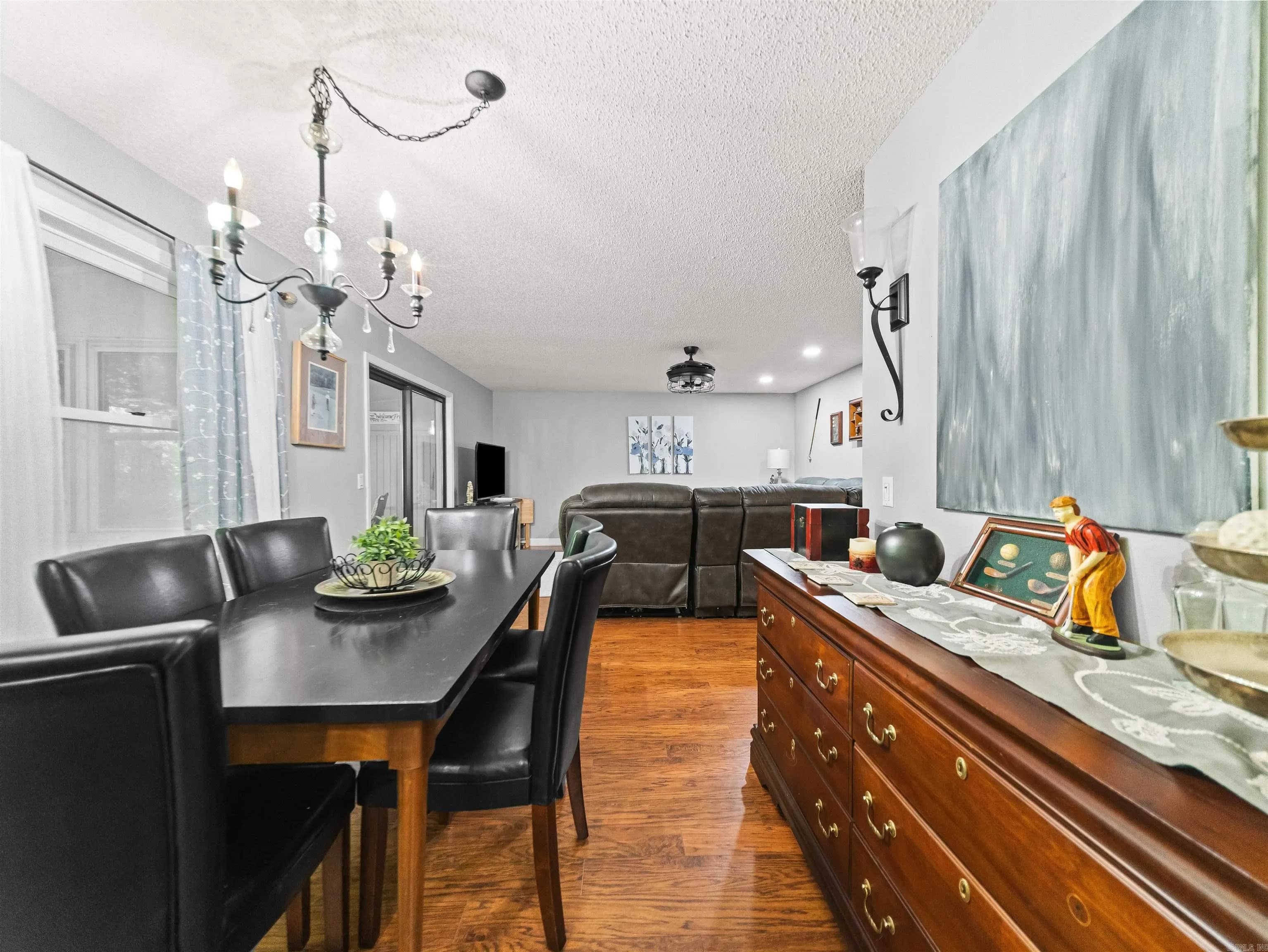 Property at 44  Esmeralda - Image 21