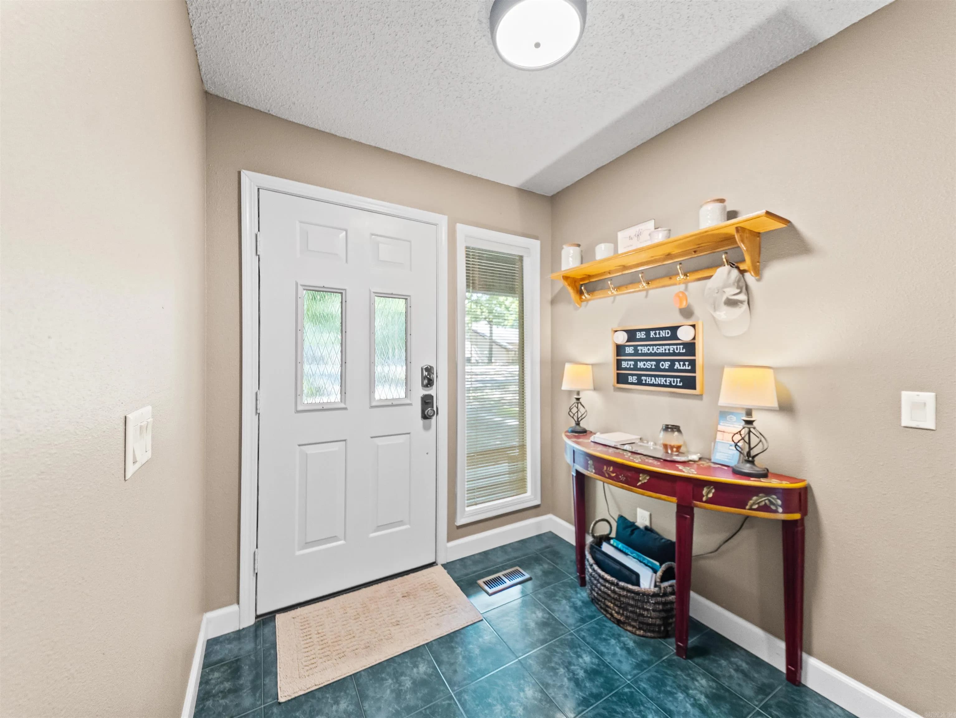 Property at 44  Esmeralda - Image 9