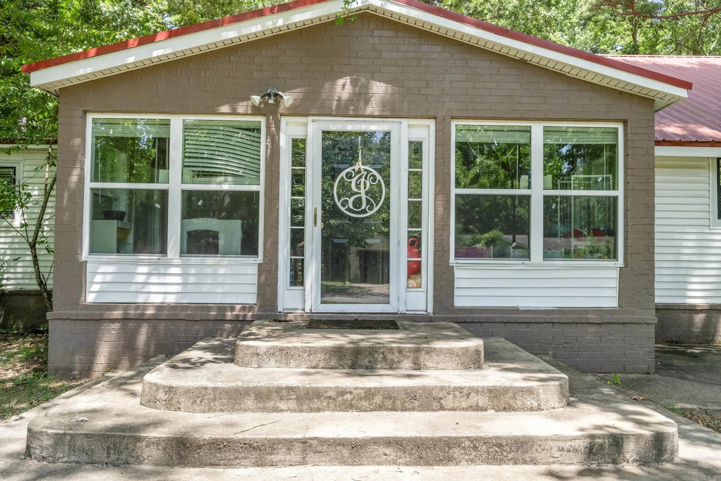 Property at 19  Norwood - Image 2