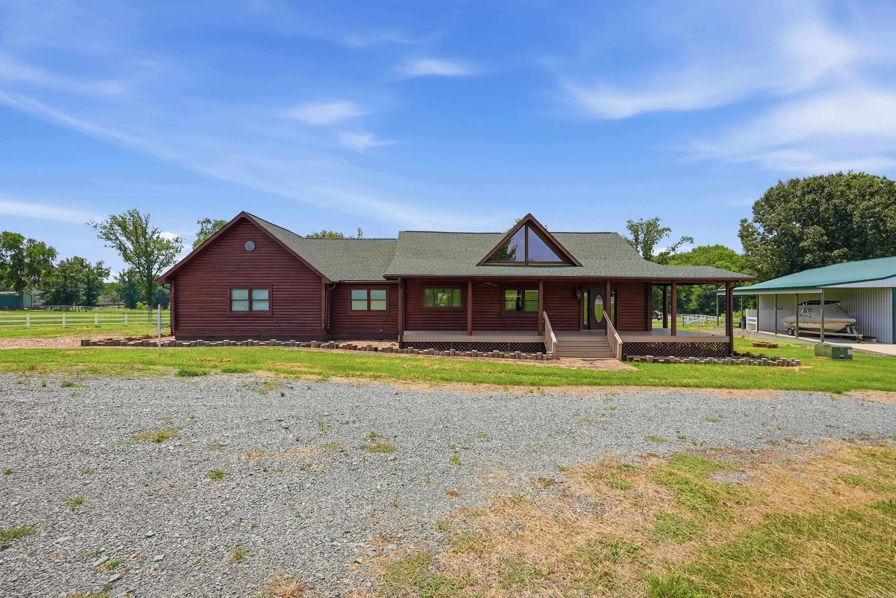 Property at 379  Cottage creek - Image 6