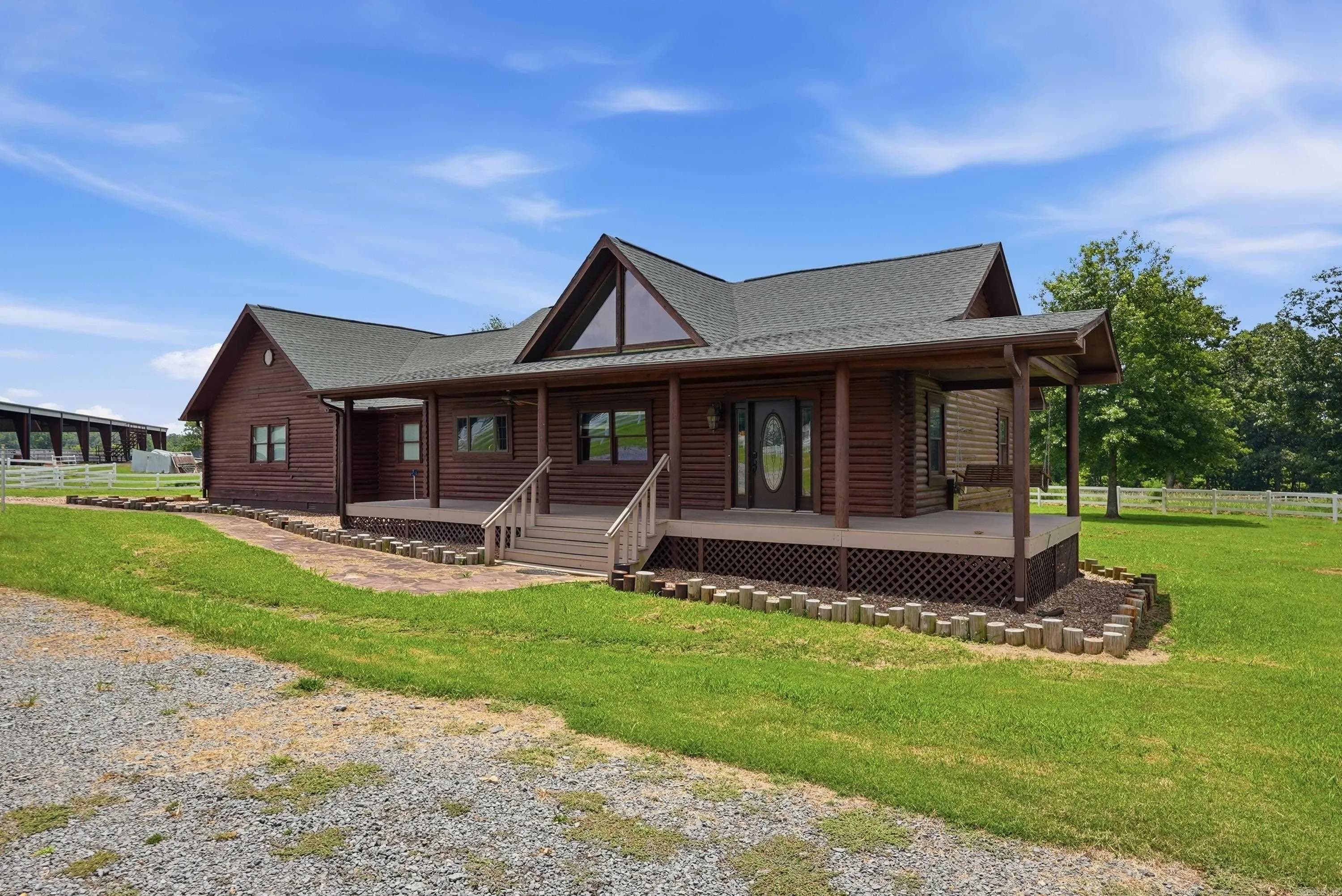 Property at 379  Cottage creek - Image 5