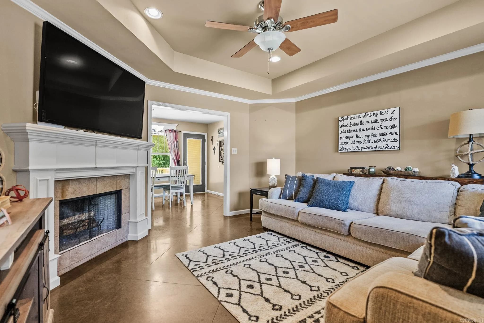 Property at 2519  Springhill village dr - Image 5