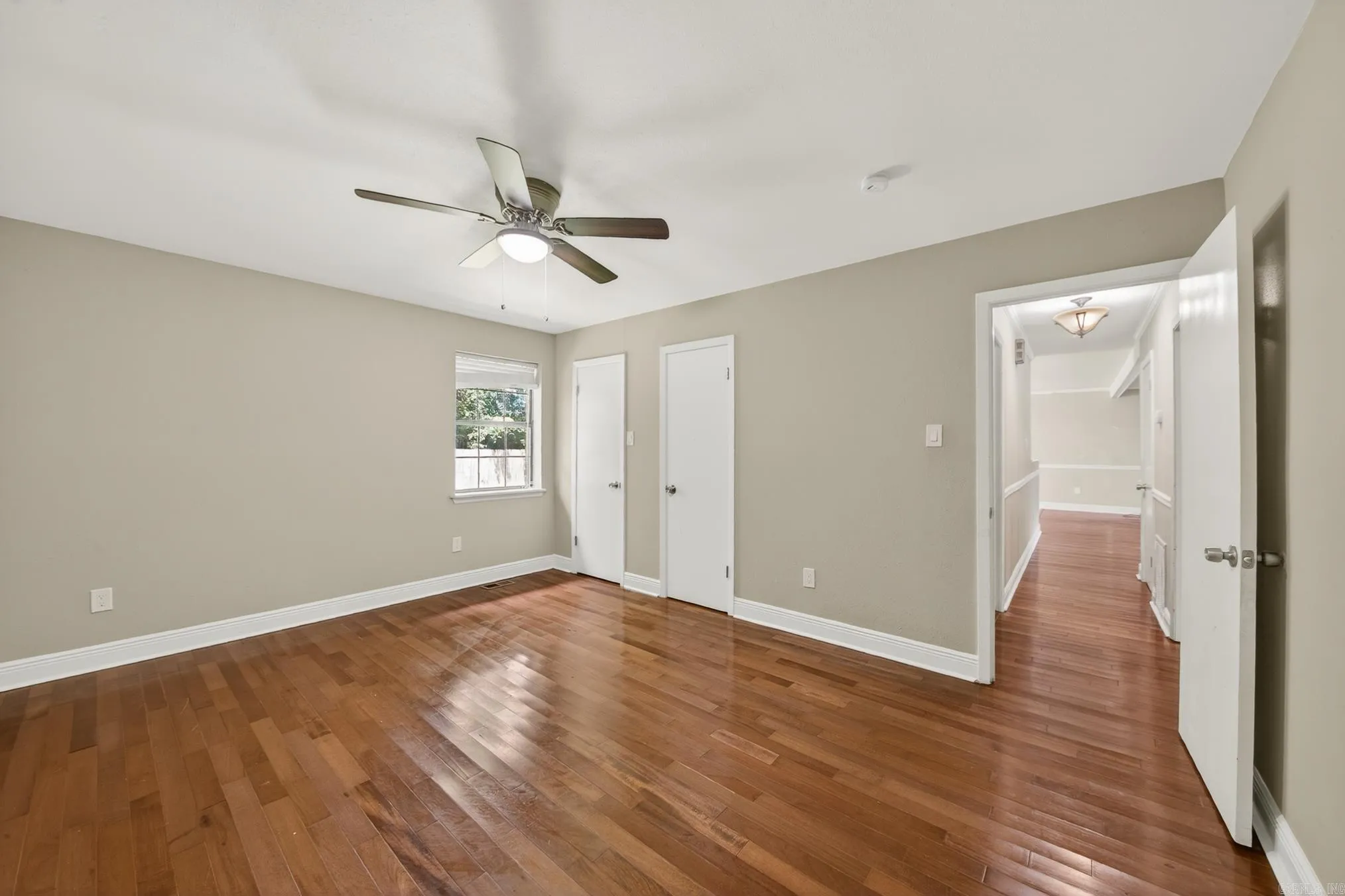 Property at 214  Pin oak - Image 28