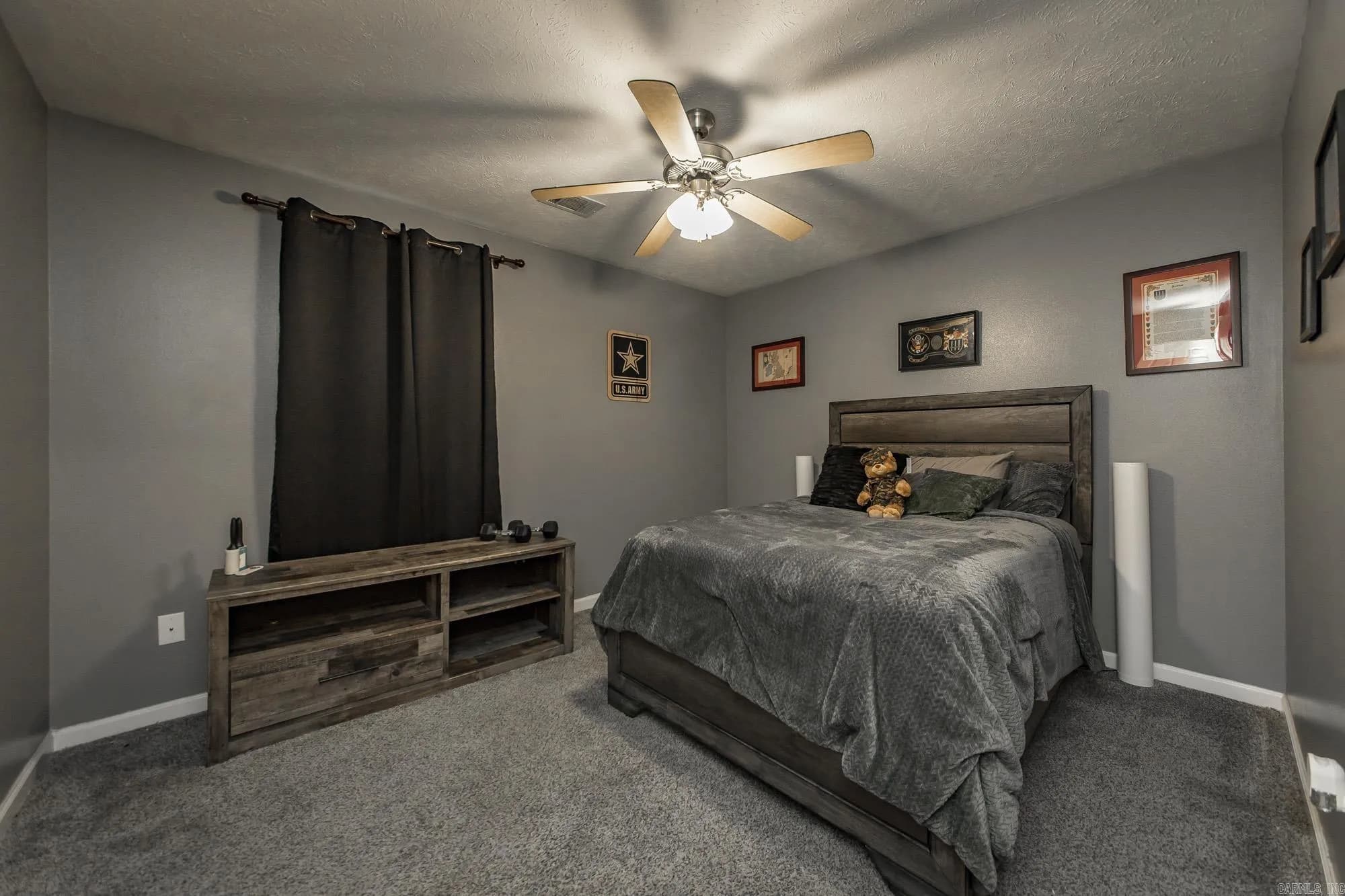 Property at 19  Seminole circle - Image 25