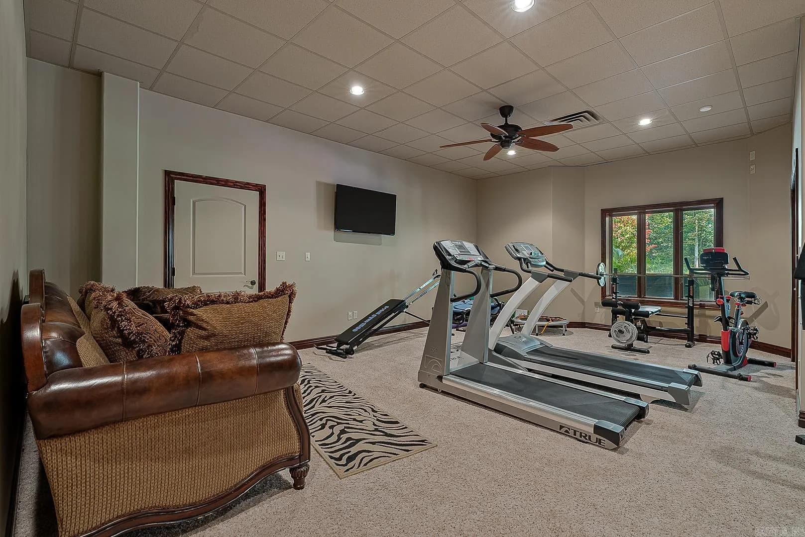 Property at 4904  Outback - Image 36