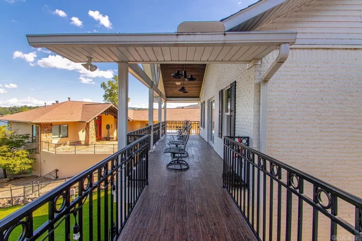 Property at 119  Gregory - Image 45