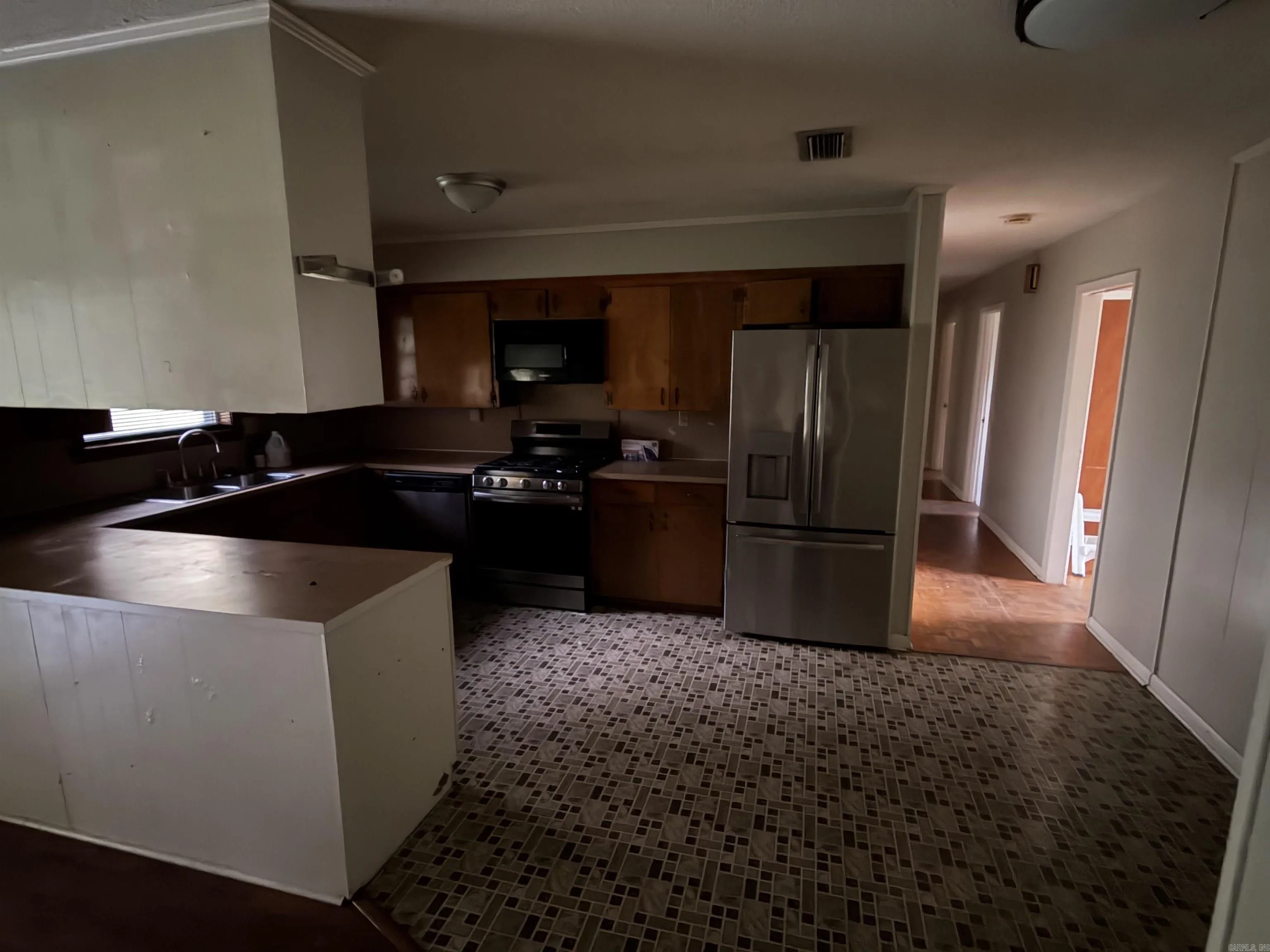 Property at 2410  Sheraton park - Image 8