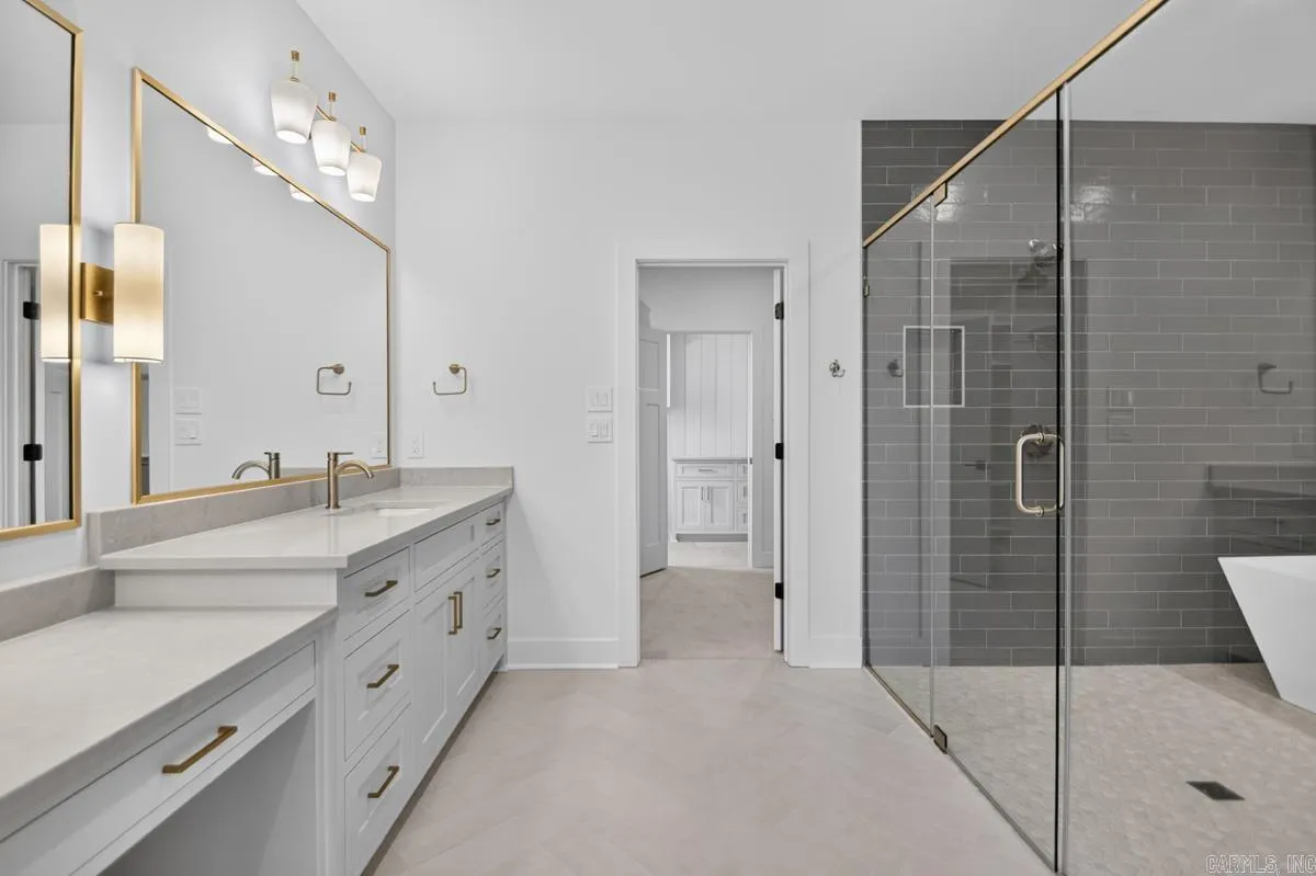 Property at 1003  Black bass - Image 17