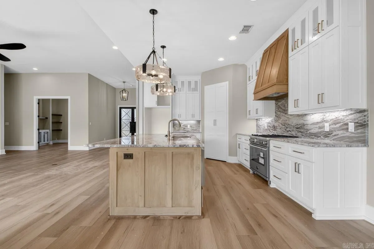 Property at 100  Liberty oaks - Image 26