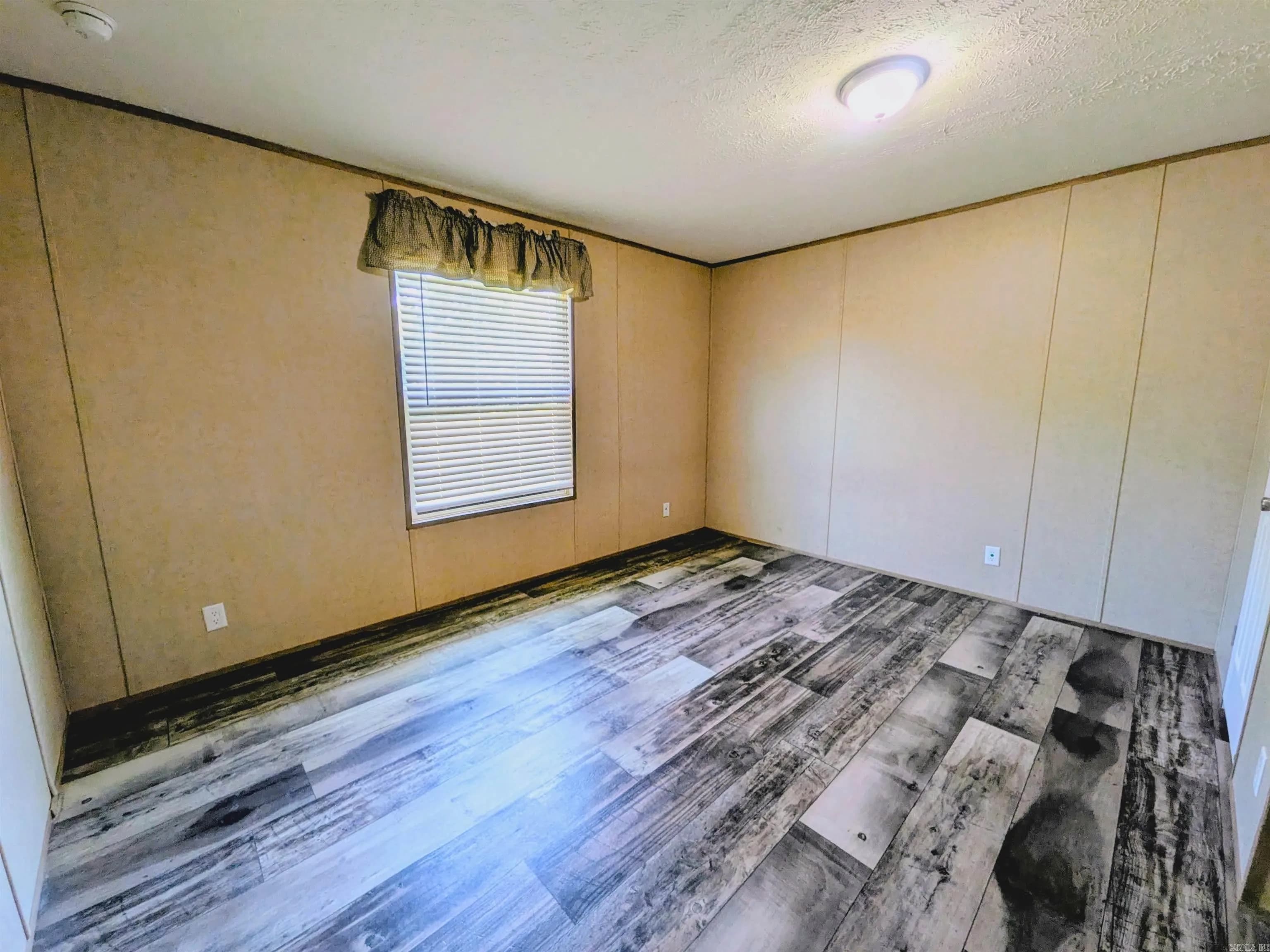 Property at 12123  Highway 278 - Image 12