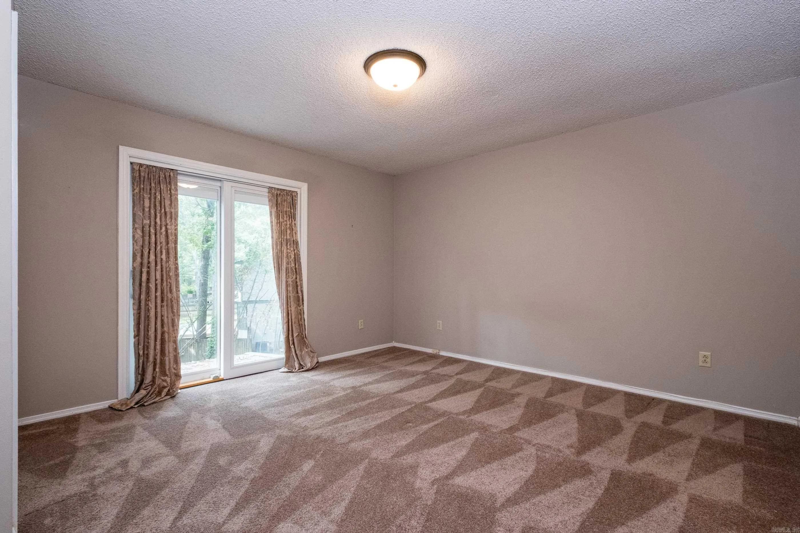 Property at 5  Trevino - Image 32