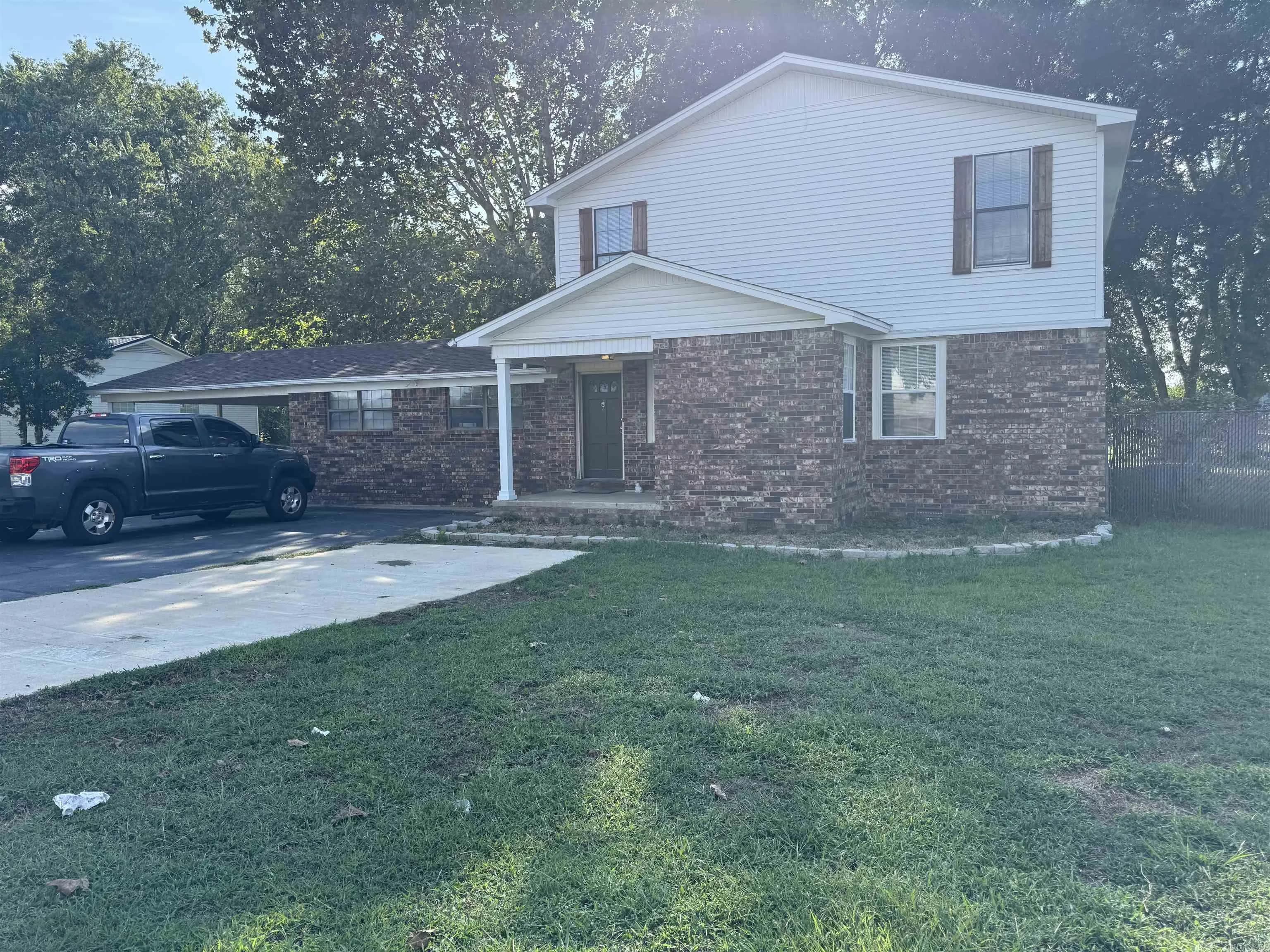 Property at 505  Country club - Image 42