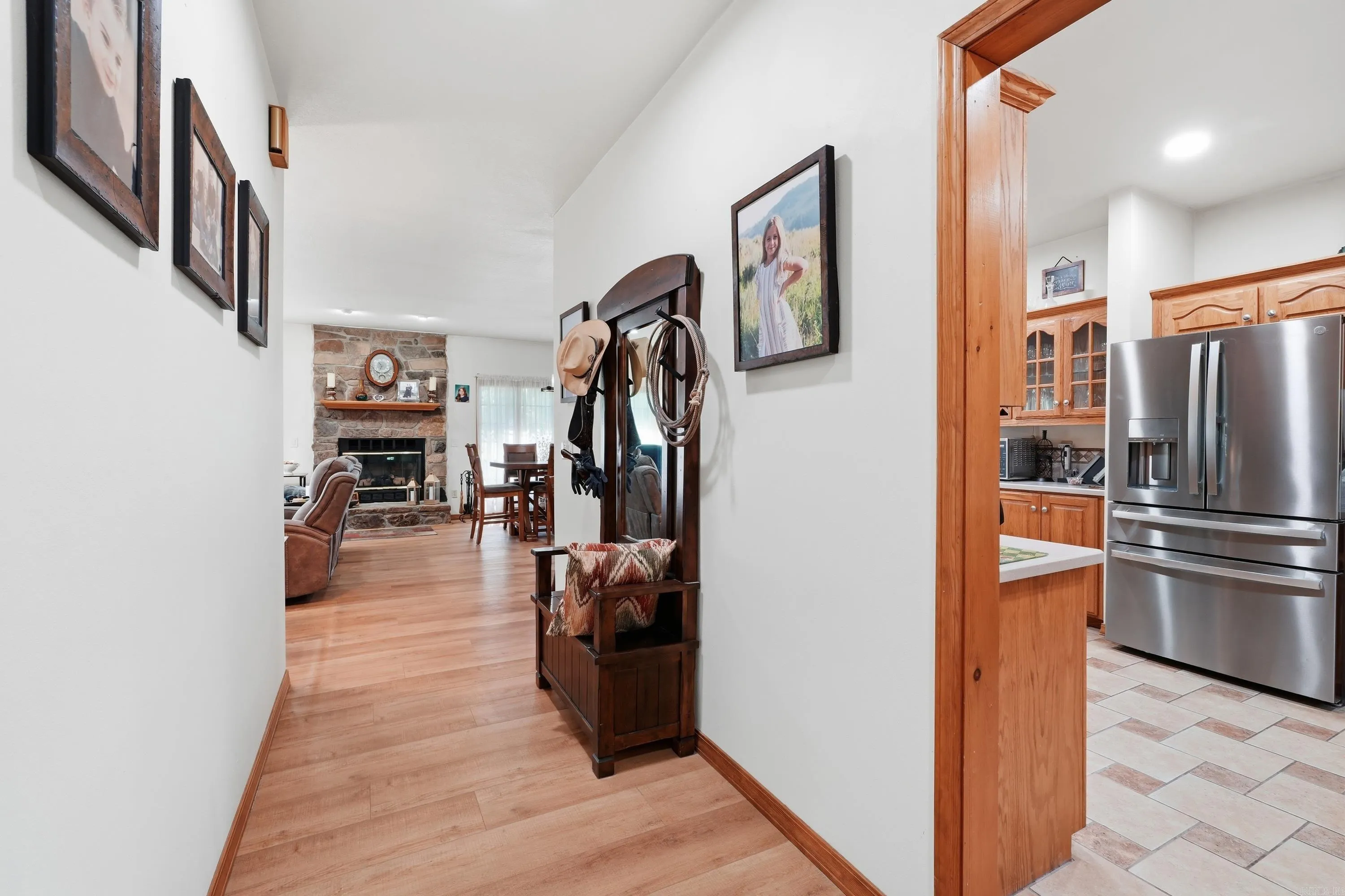 Property at 108  Castle arms - Image 9