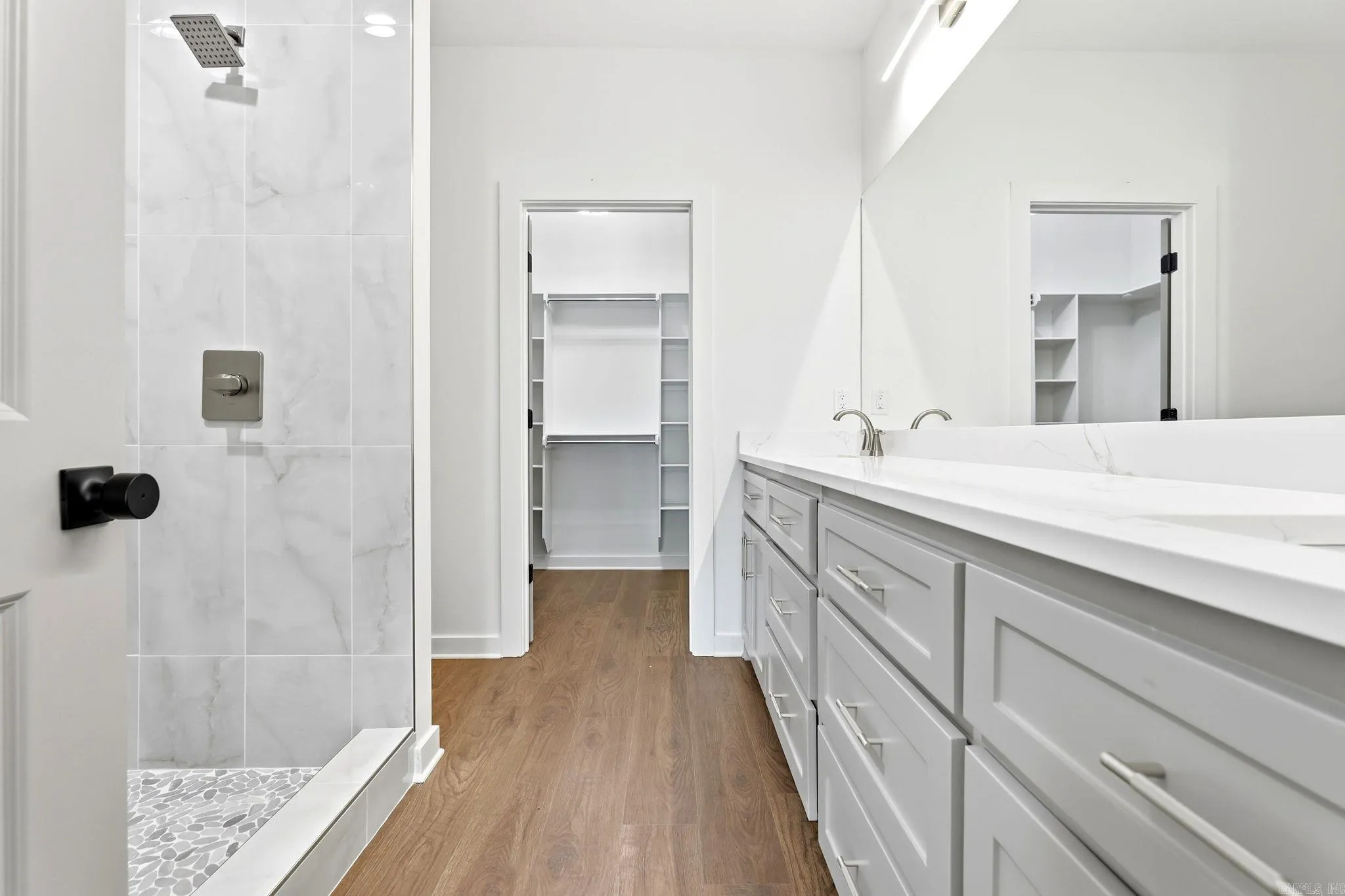 Property at 205 E Florida - Image 23