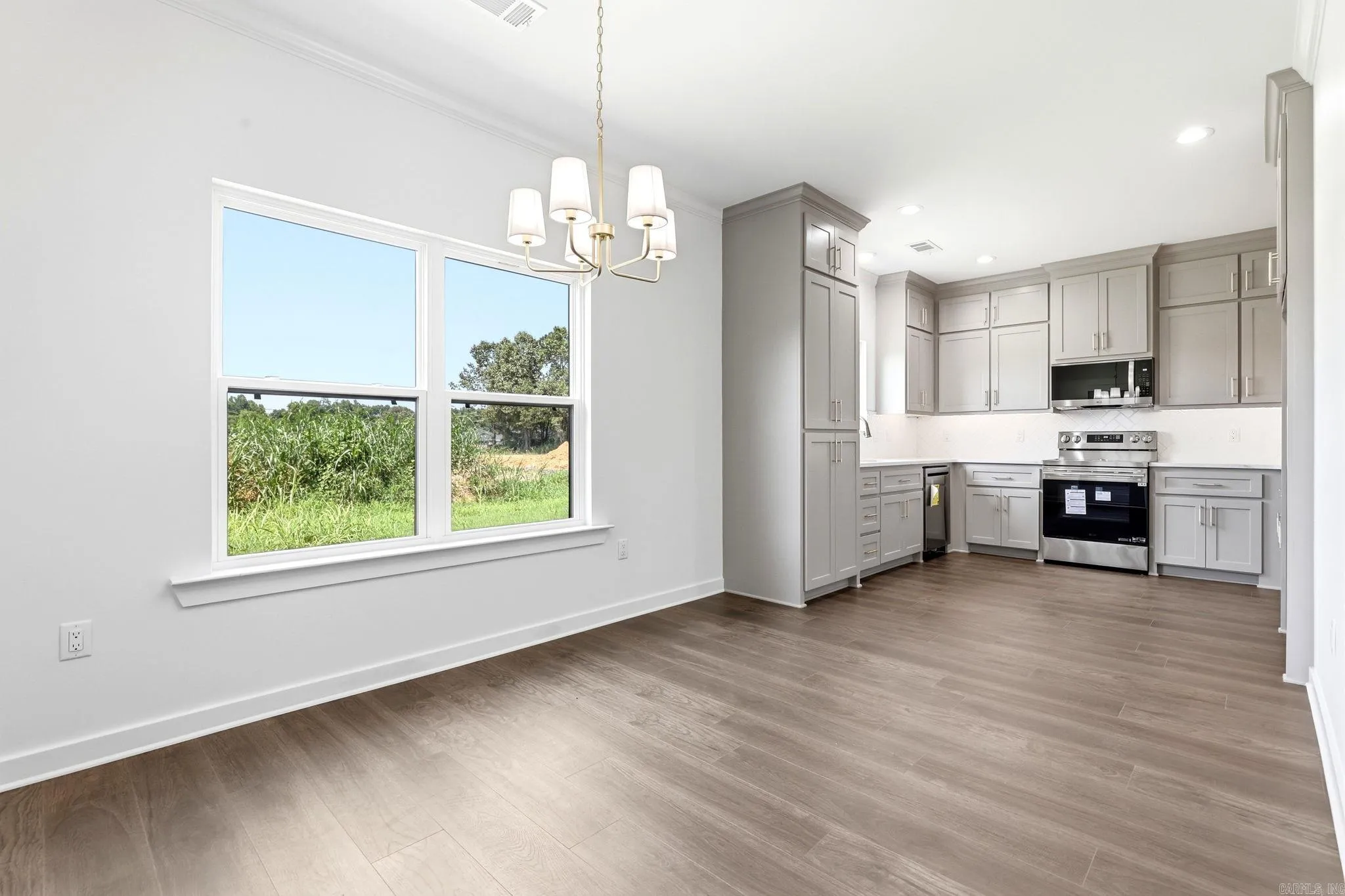 Property at 205 E Florida - Image 14