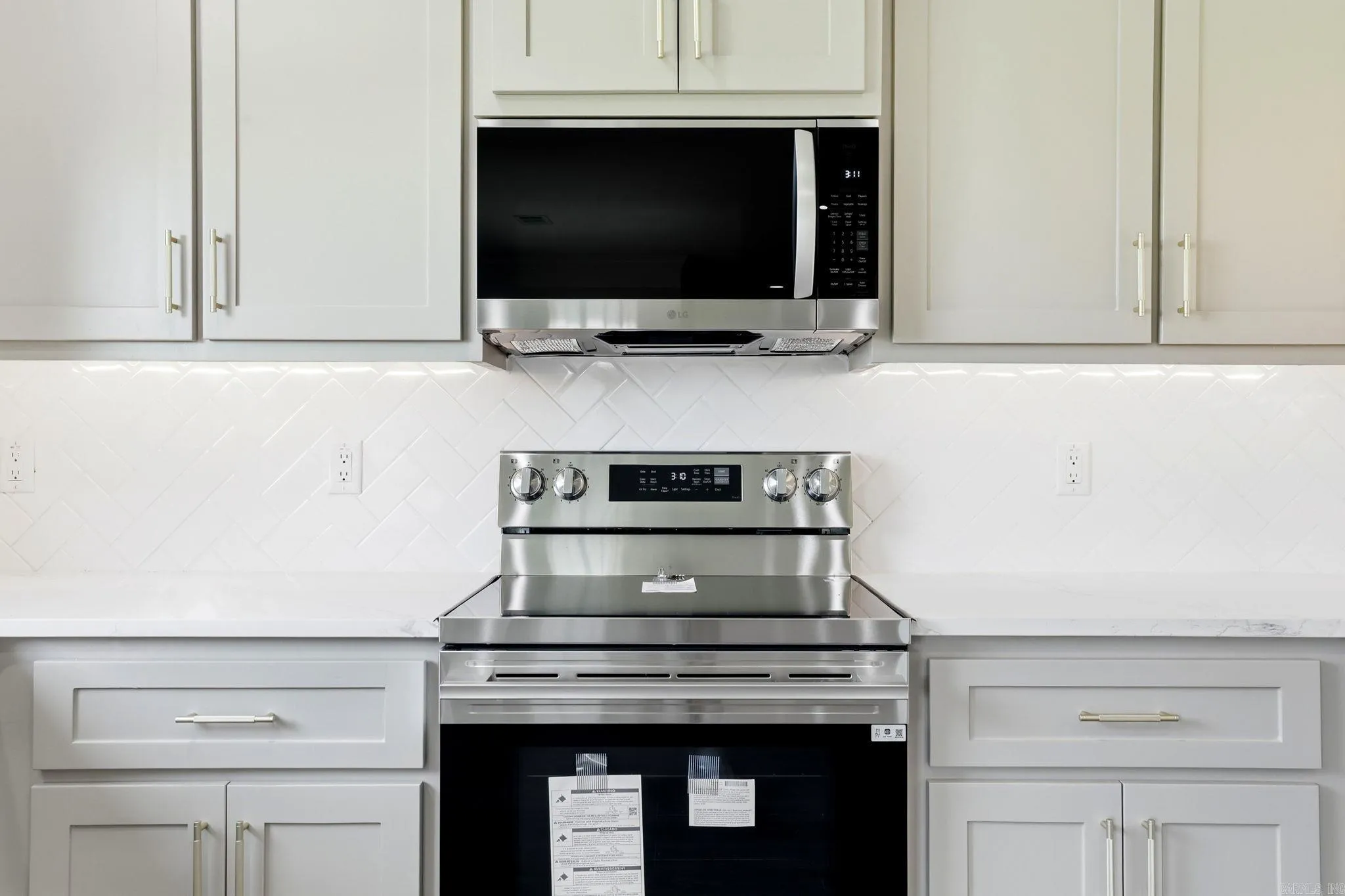 Property at 205 E Florida - Image 18