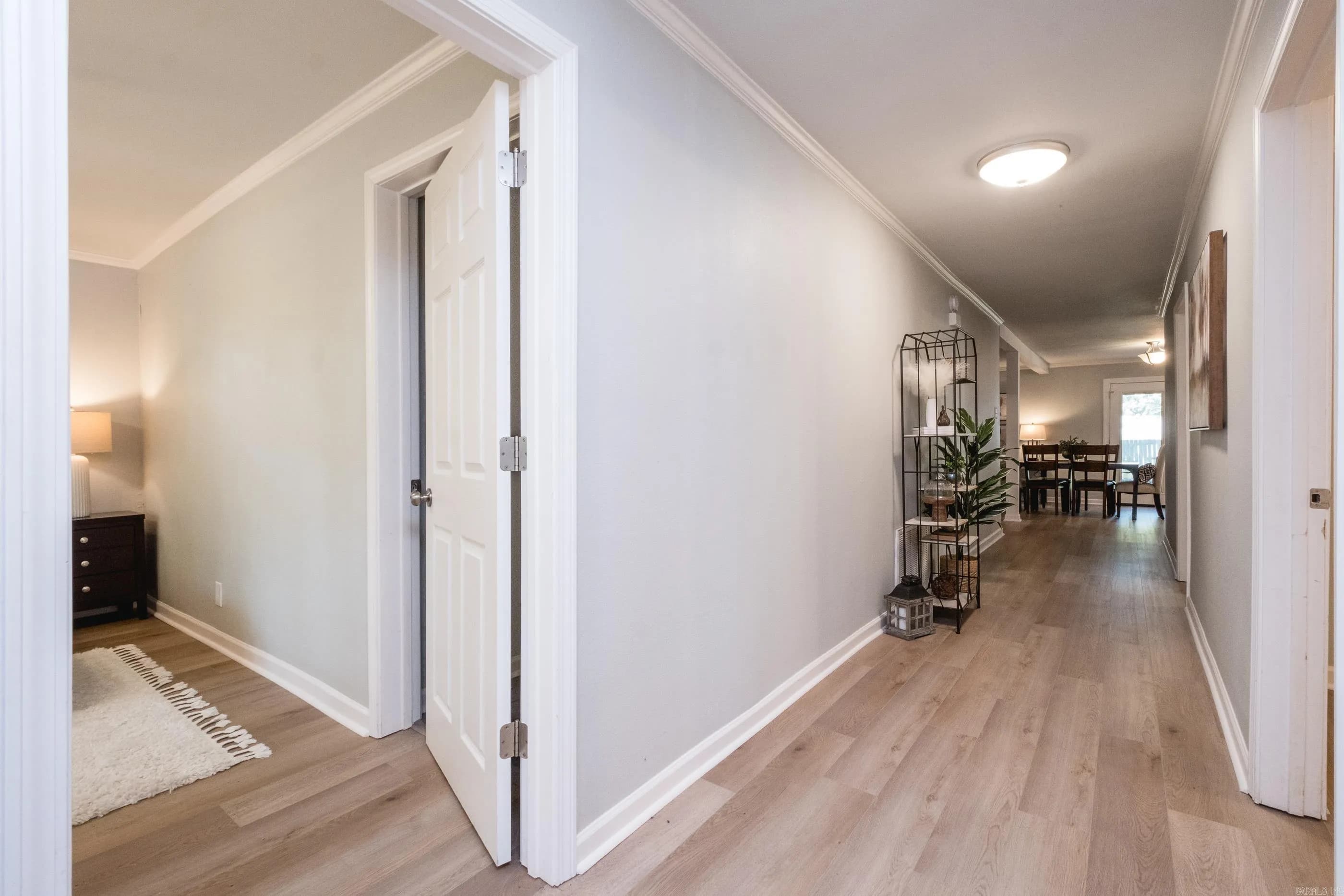 Property at 708 N Taylor - Image 9