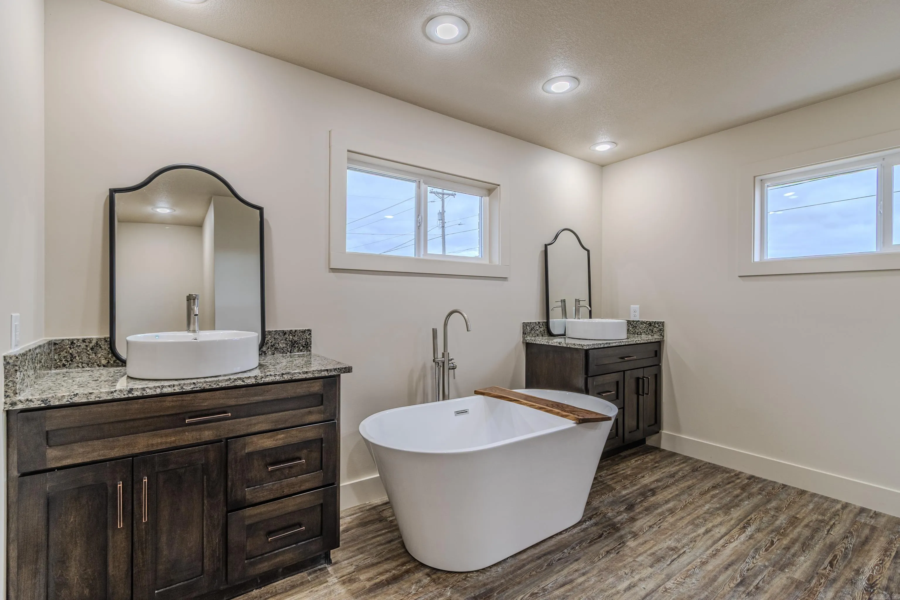Property at 1811  Magnolia - Image 26