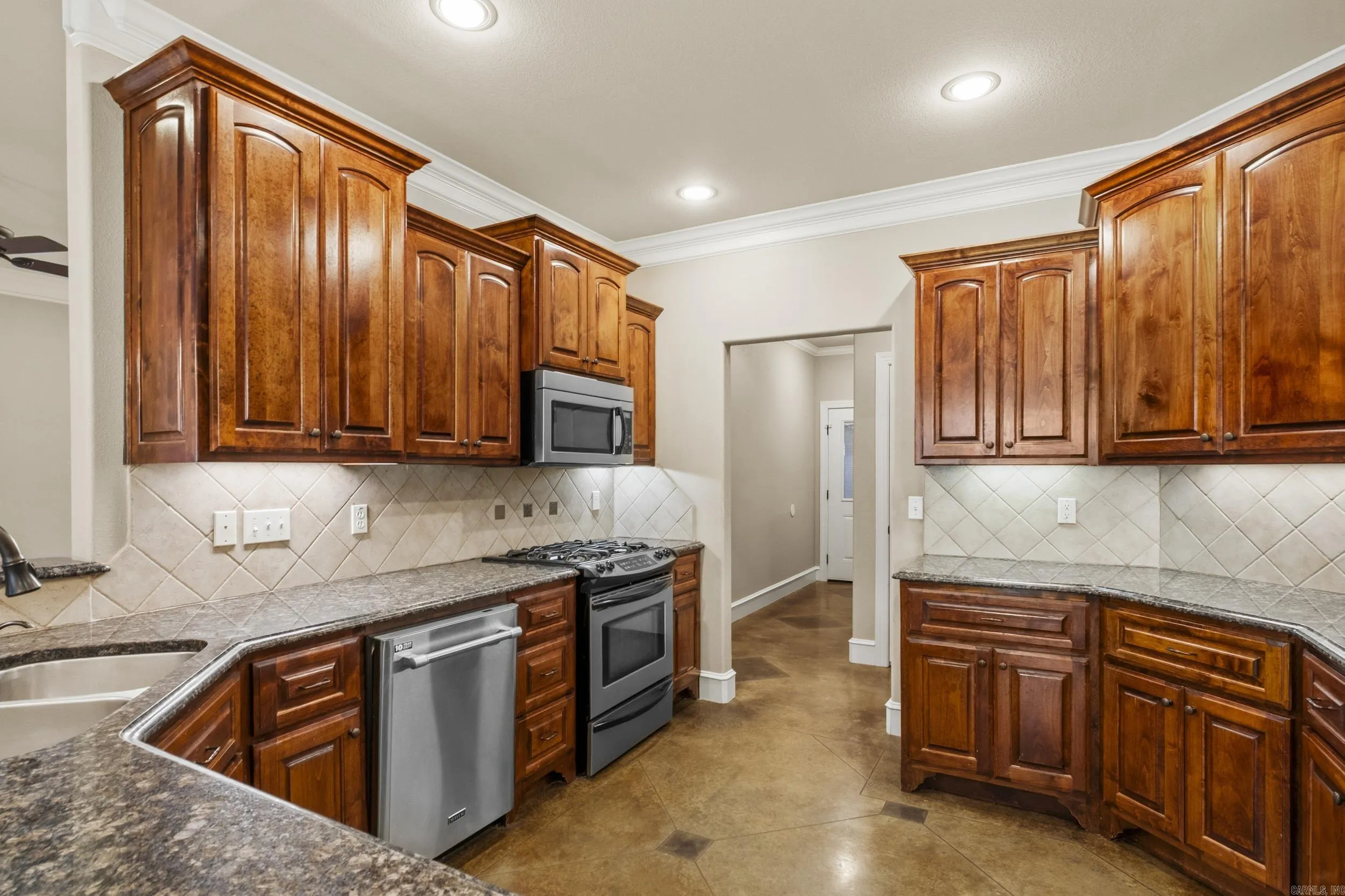 Property at 3209  Clearwater - Image 22