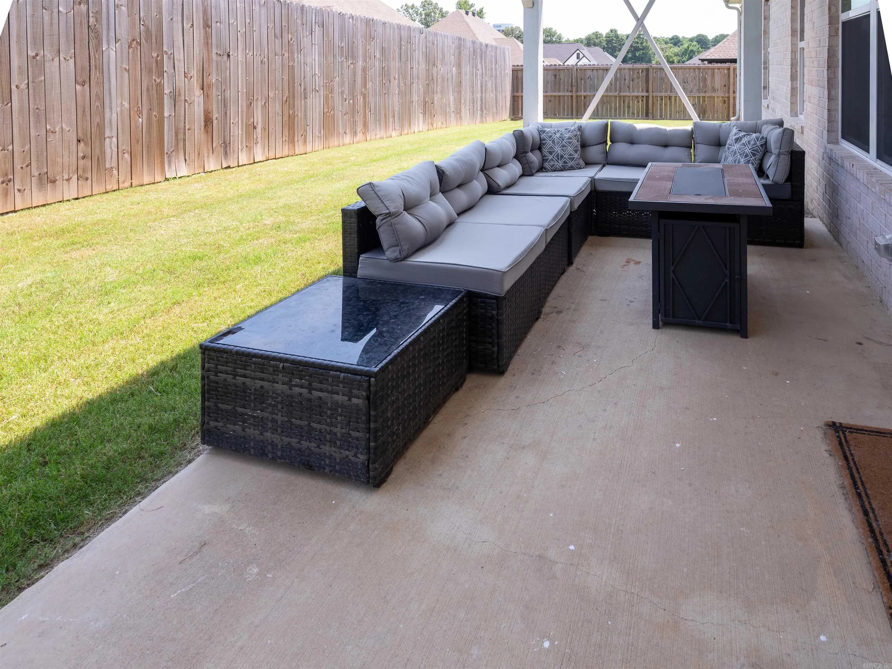 Property at 2112  Sable oaks - Image 23