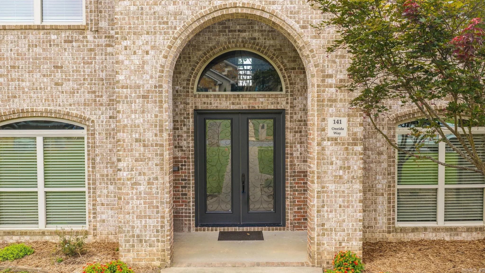 Property at 141  Oneida way - Image 2