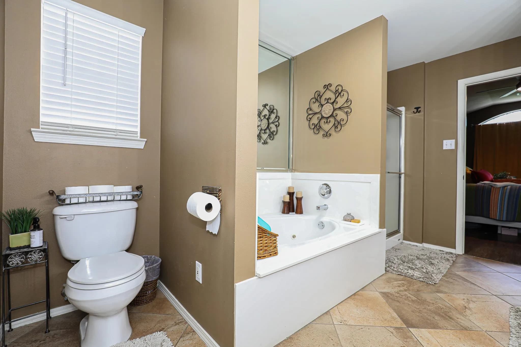 Property at 704  Sheffield - Image 37