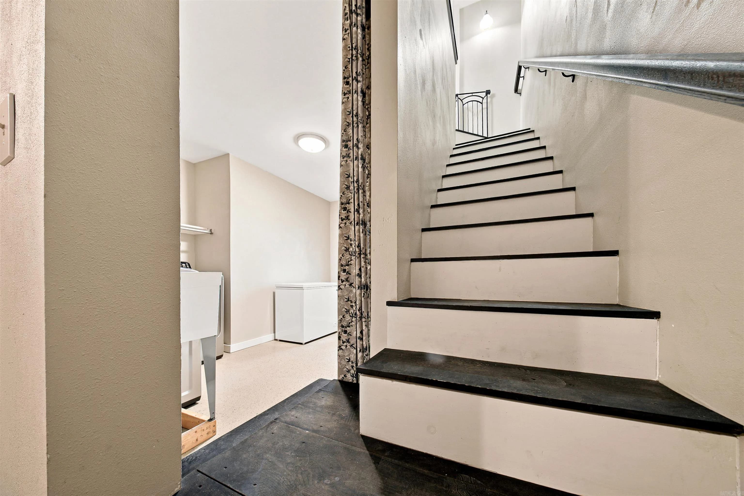 Property at 2624  White tail st - Image 38