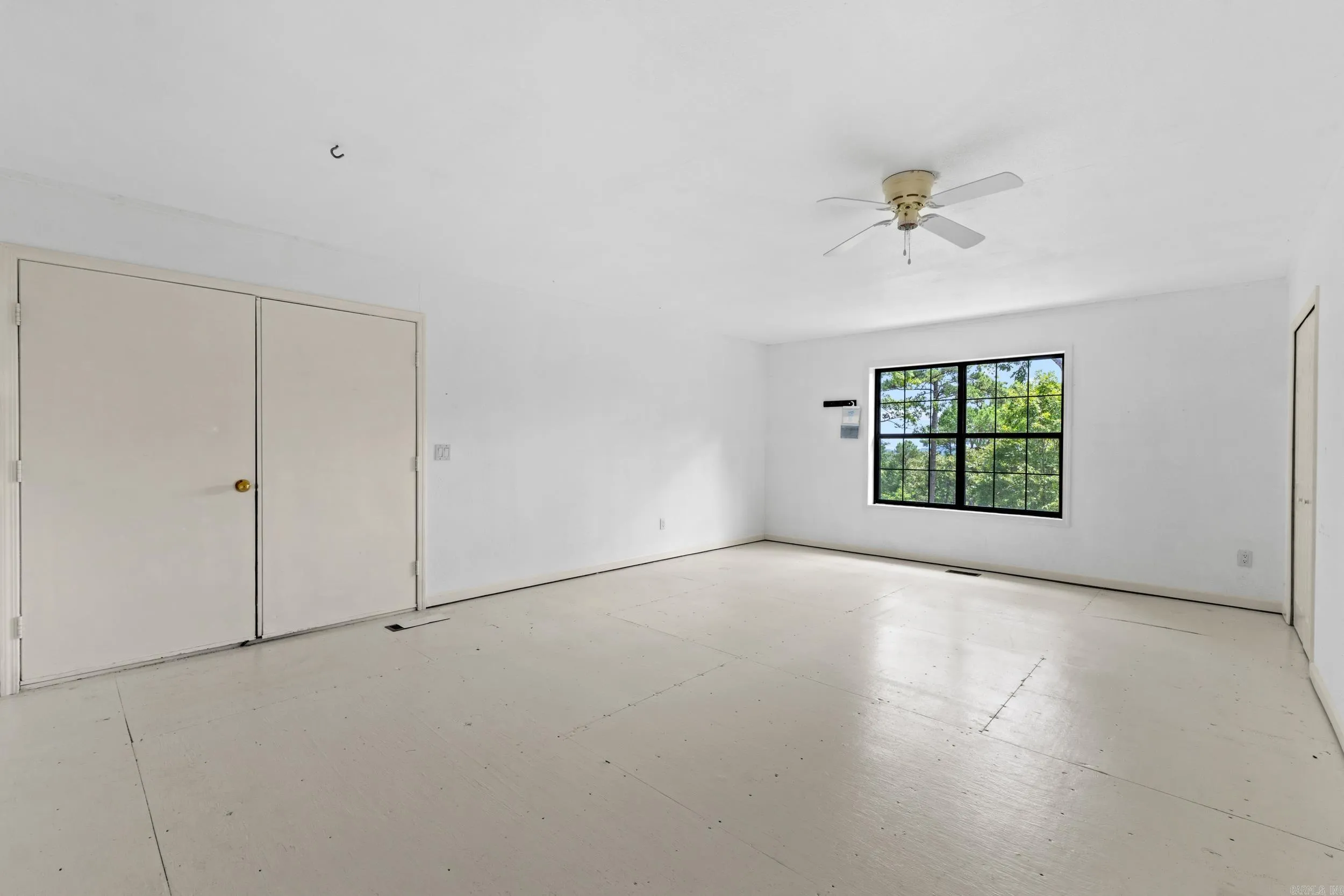 Property at 35  Derecho - Image 33