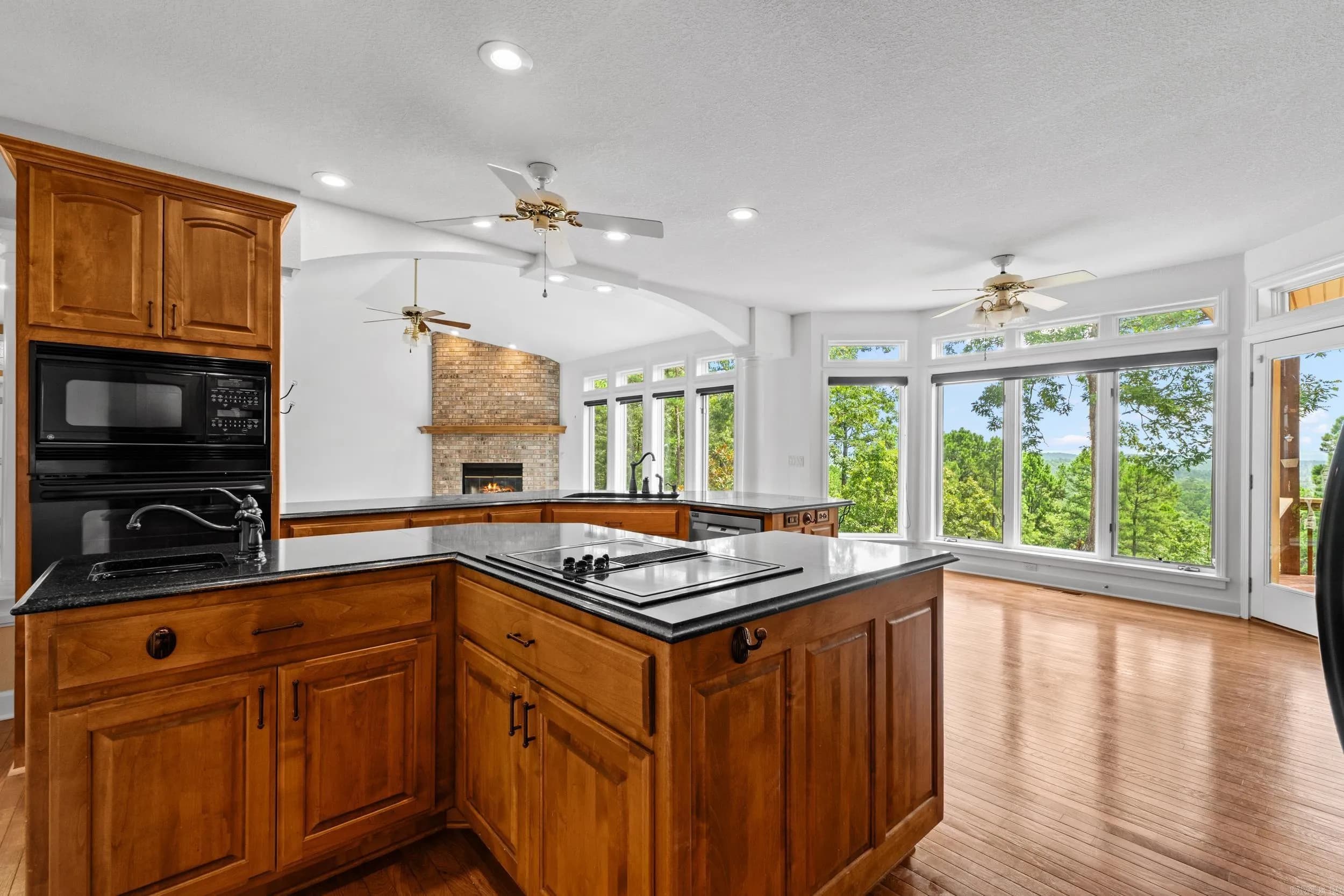 Property at 35  Derecho - Image 12