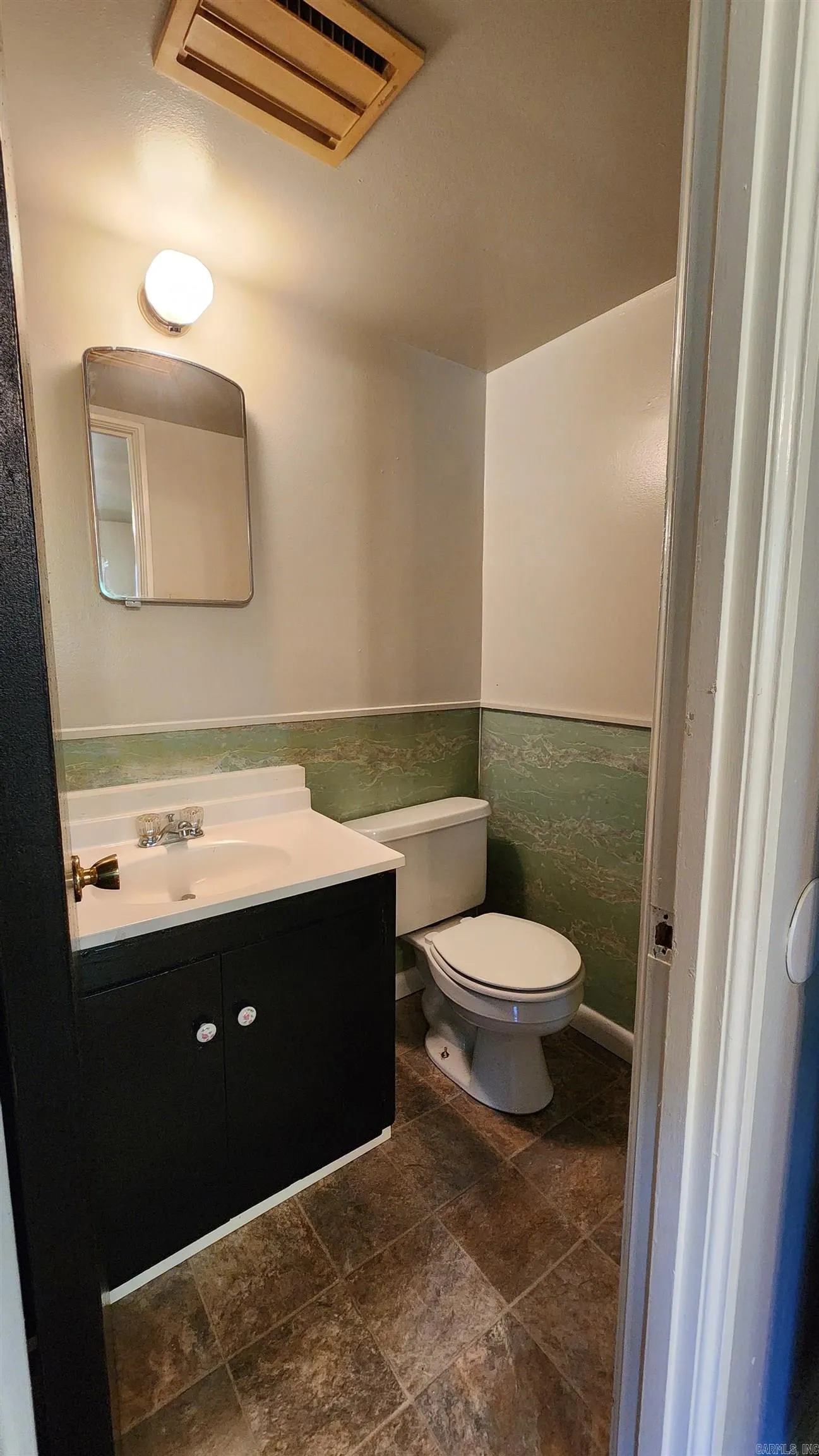 Property at 2  Southmont - Image 18