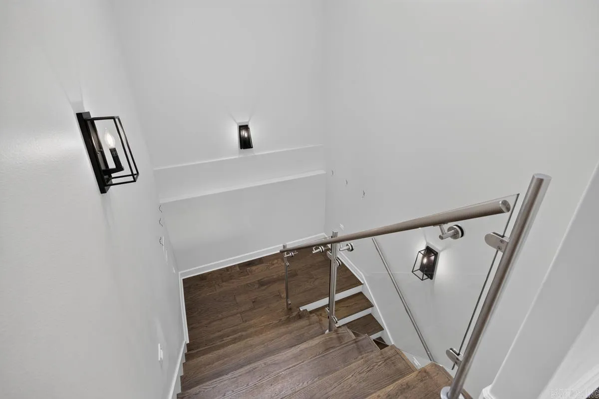 Property at 35  Haywood - Image 31