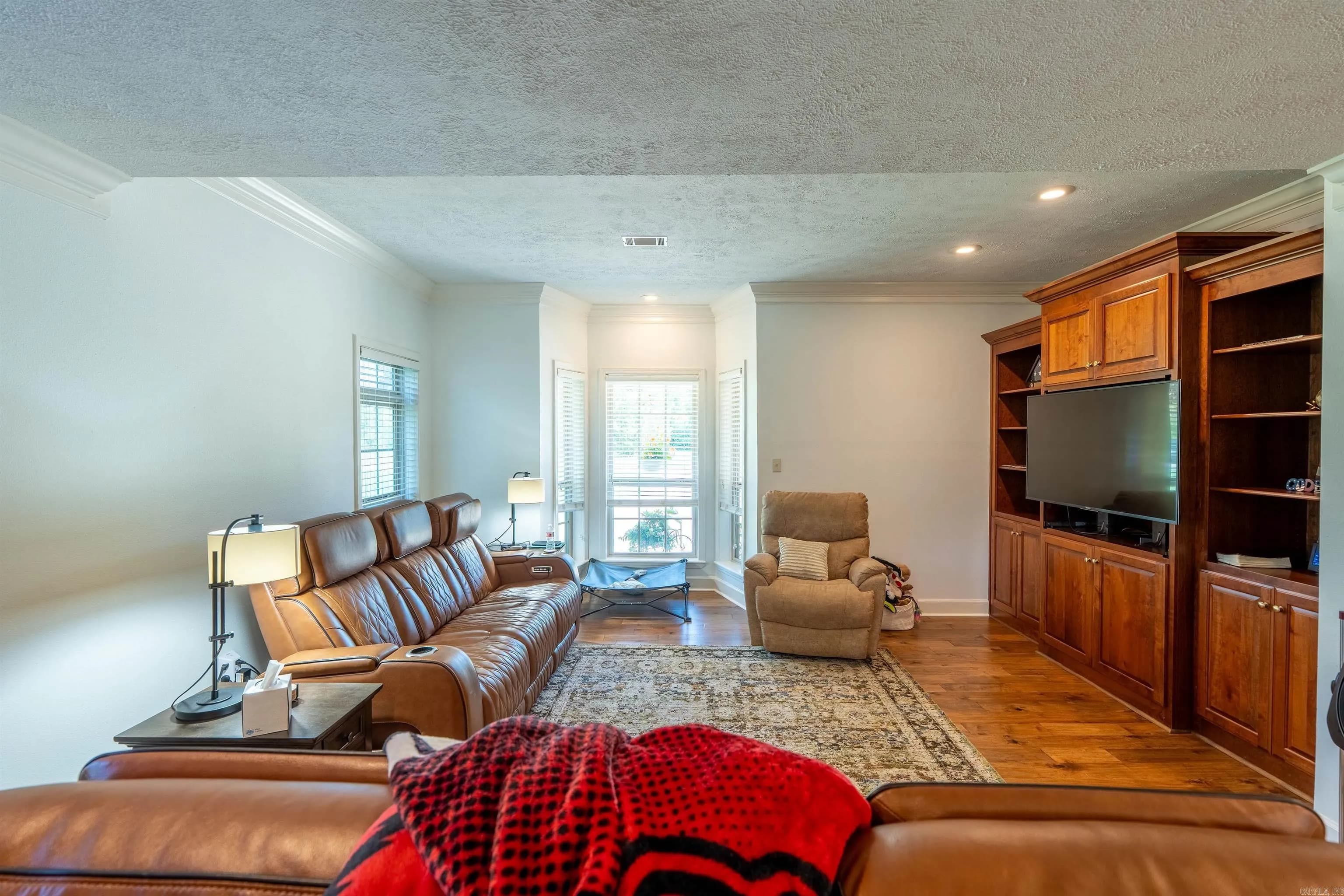 Property at 1537  Santa fe - Image 20