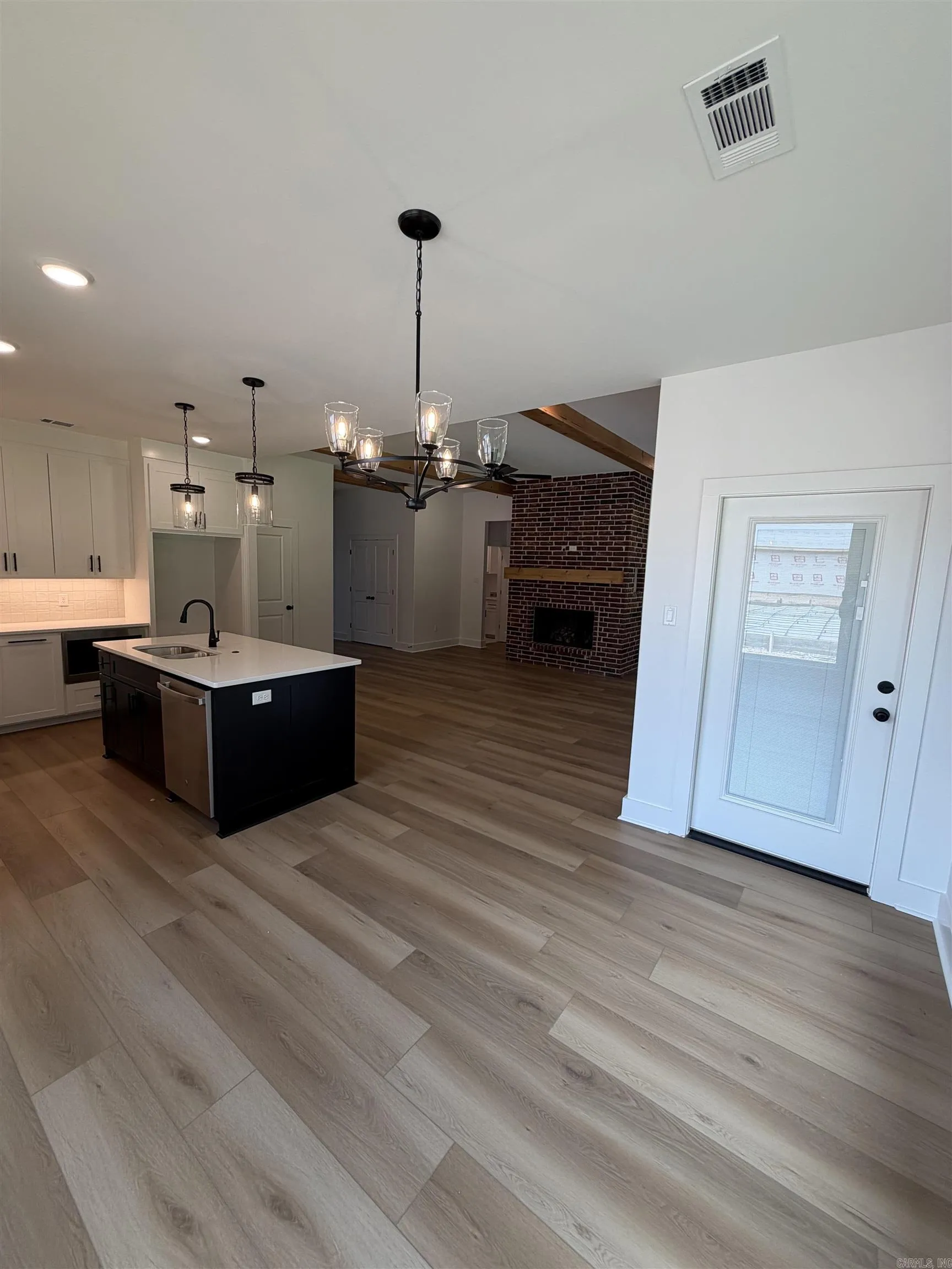 Property at 3933  Spencer - Image 6