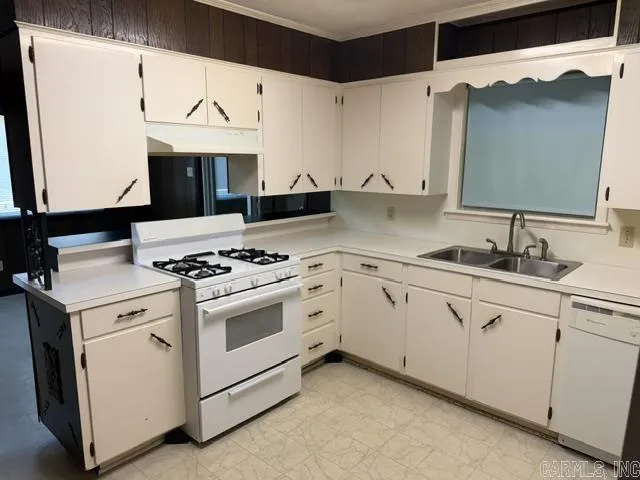 Property at 114  Shady view - Image 14