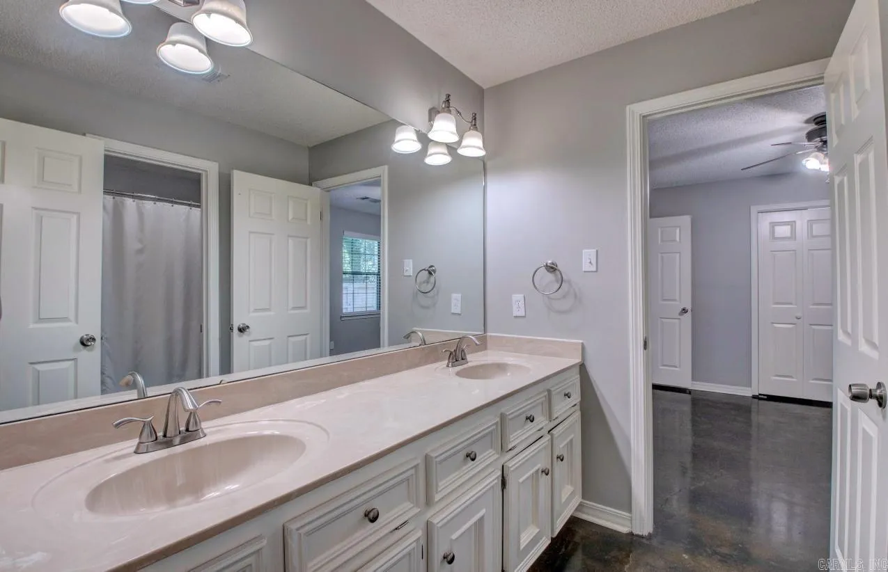 Property at 43  Yazoo circle - Image 23