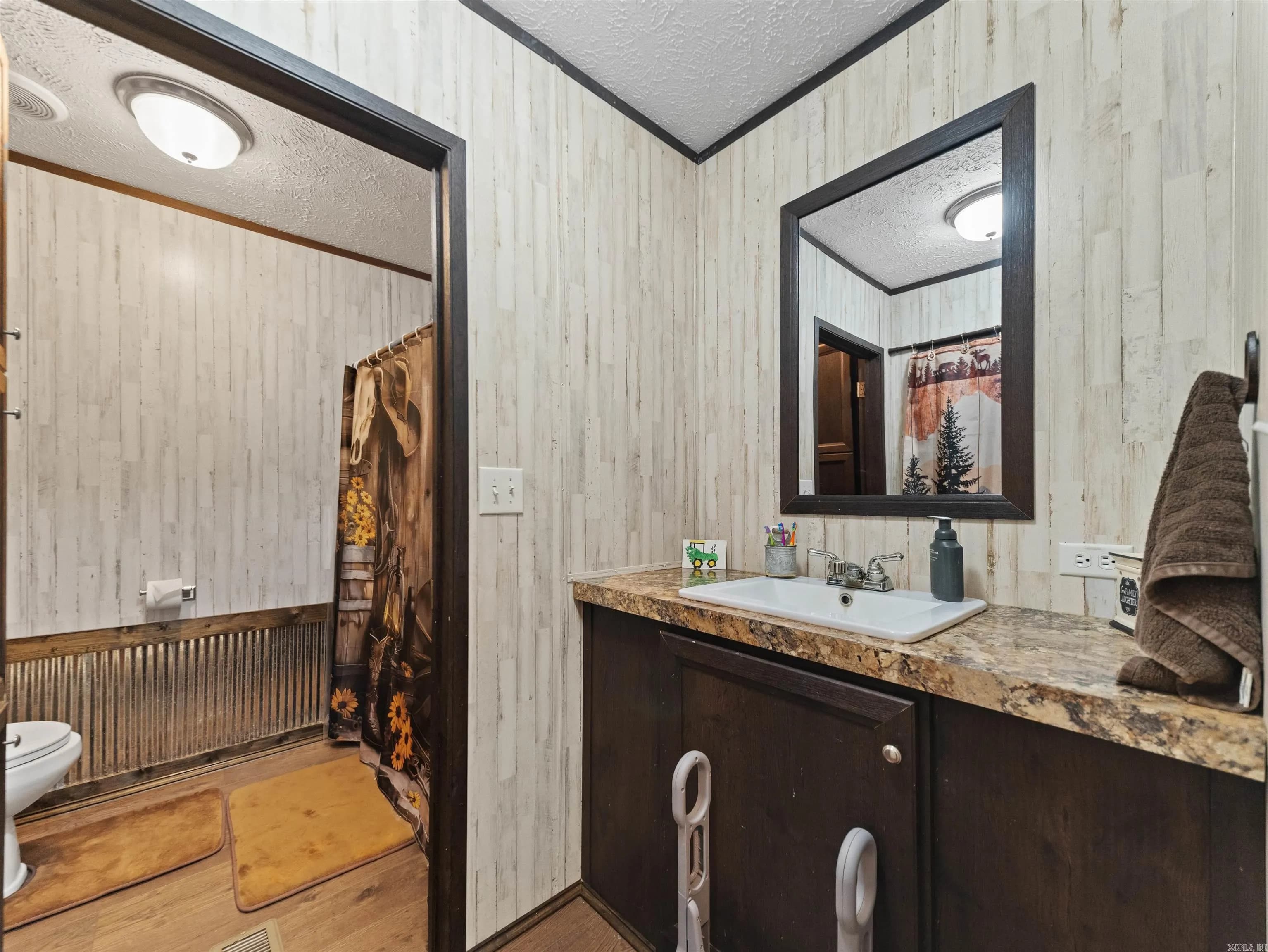 Property at 18401  W highway 28 - Image 14