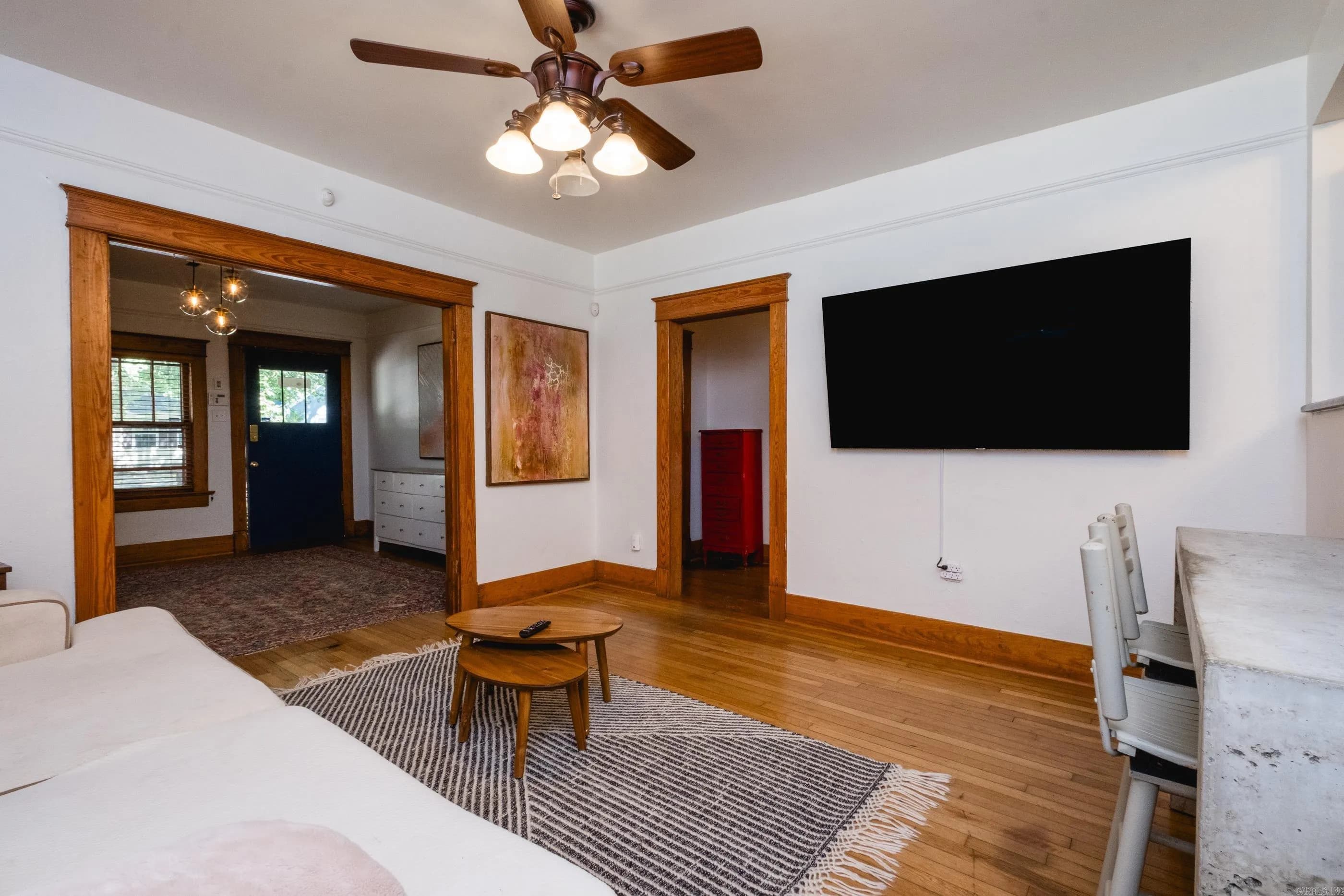 Property at 607  Willow - Image 24