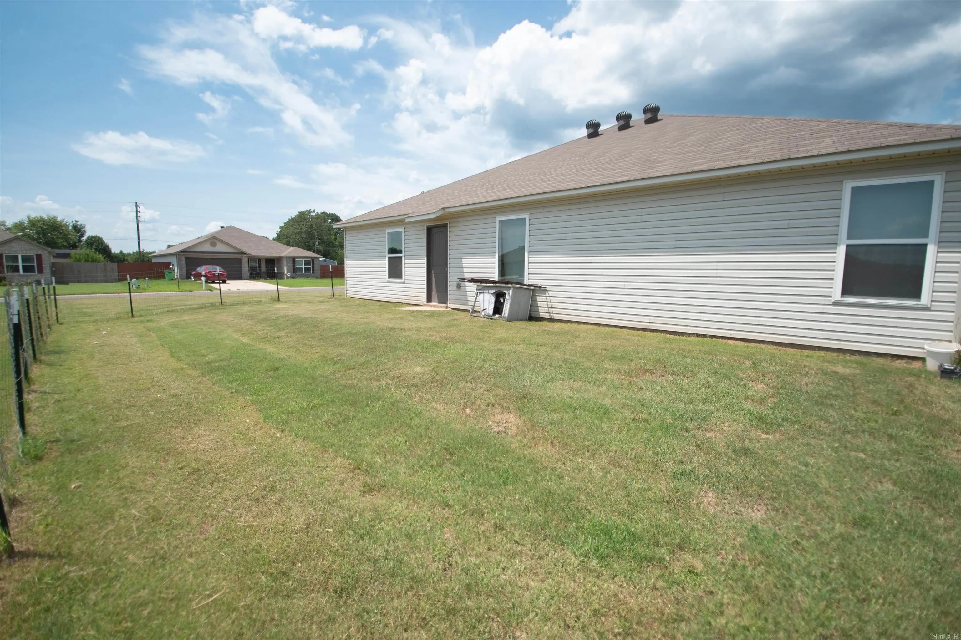 Property at 105  Williams - Image 23