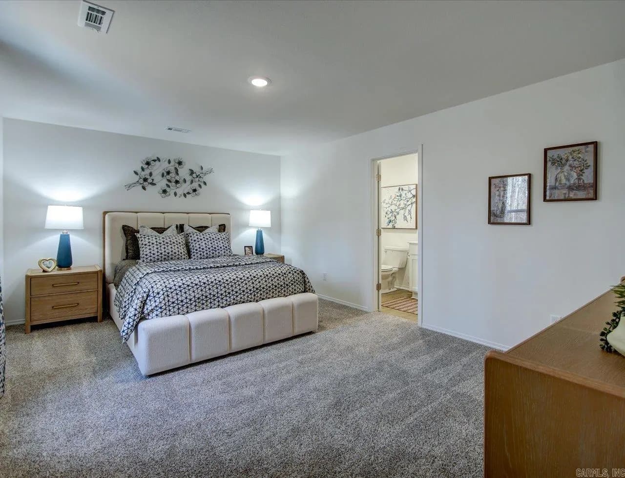 Property at 108  Preston - Image 10